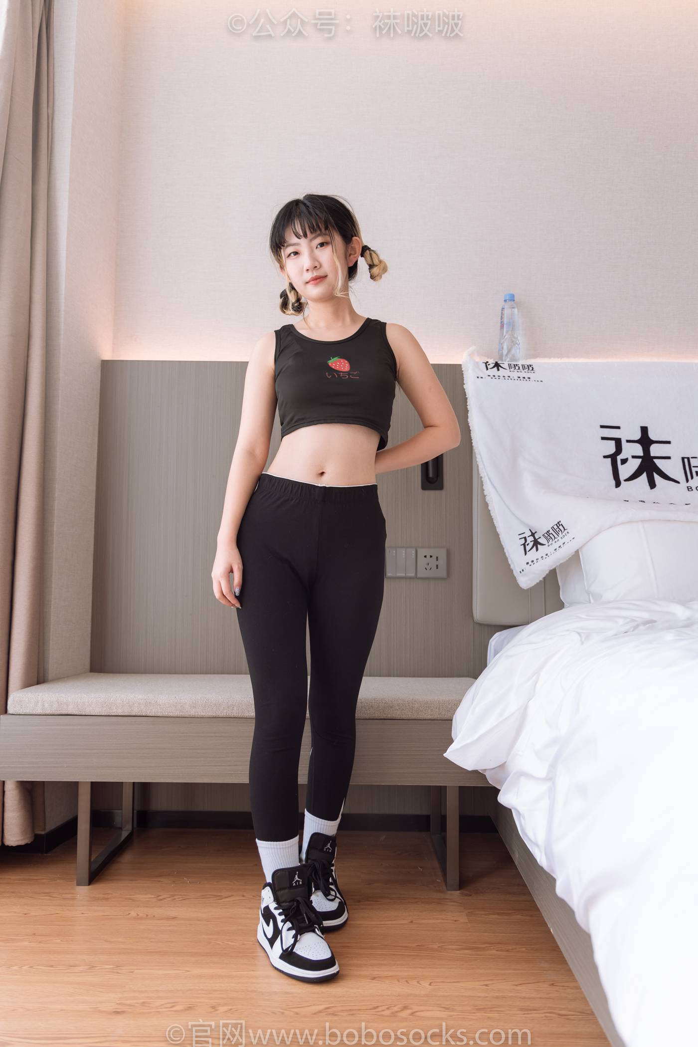 [BoBoSocks袜啵啵]NO.059 砂糖-AJ板鞋、白棉袜、裸足 [142P/1V/6.72GB]