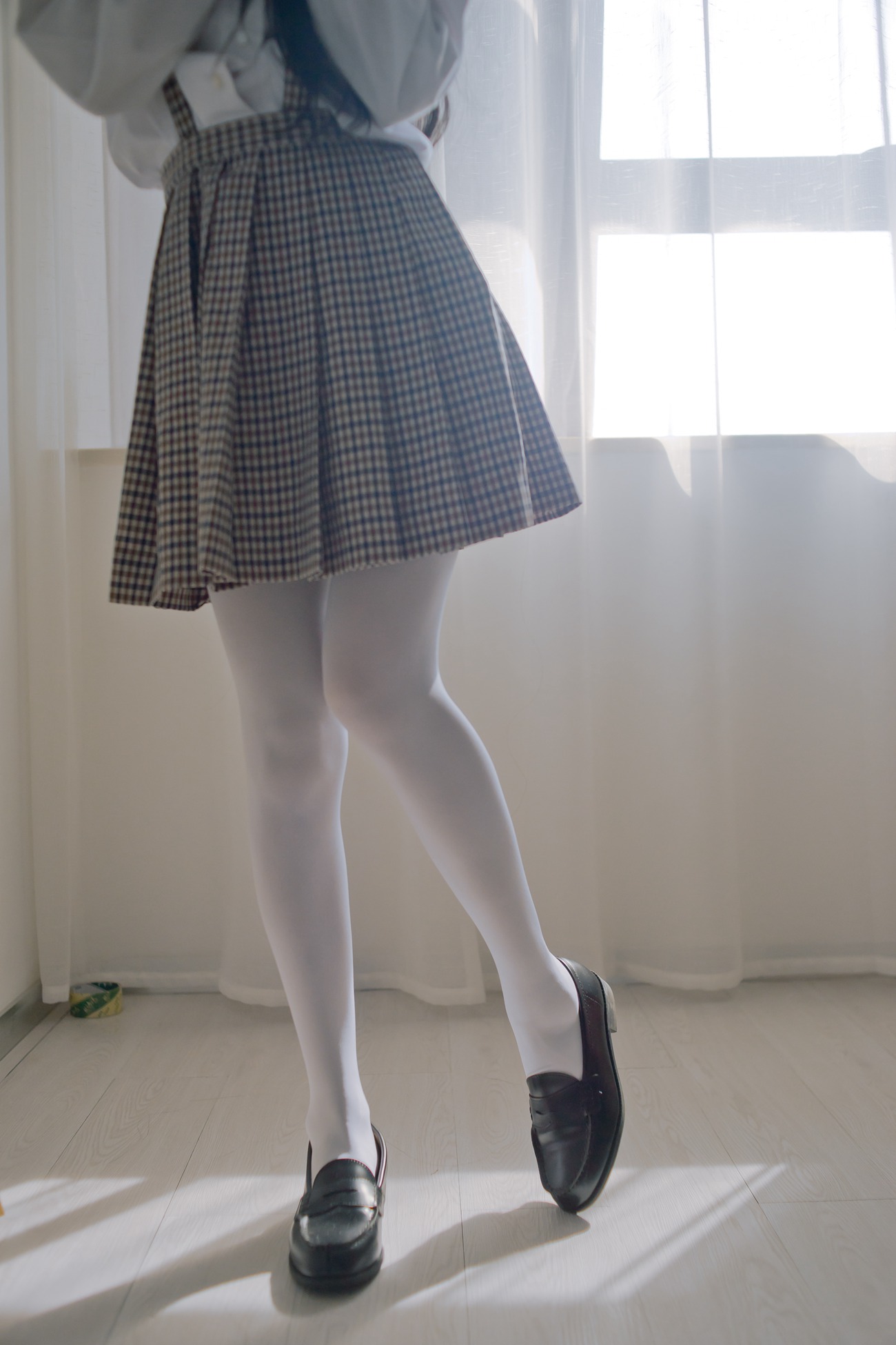 木花琳琳是勇者 - 名校大小姐爱欲沉沦 生〇台中学·前篇 [19P/2V/395MB]