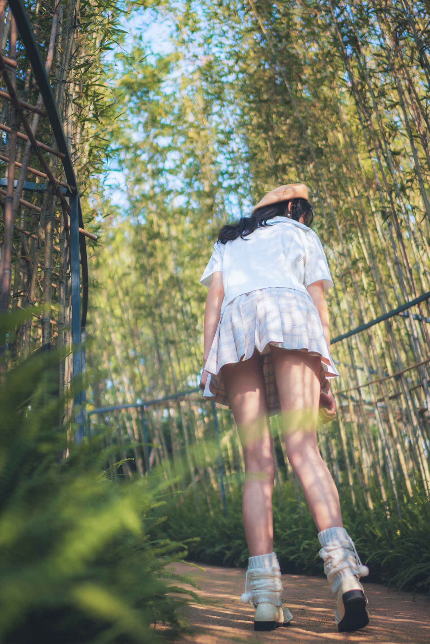 西瓜 – 白云森林 [39P/408MB]