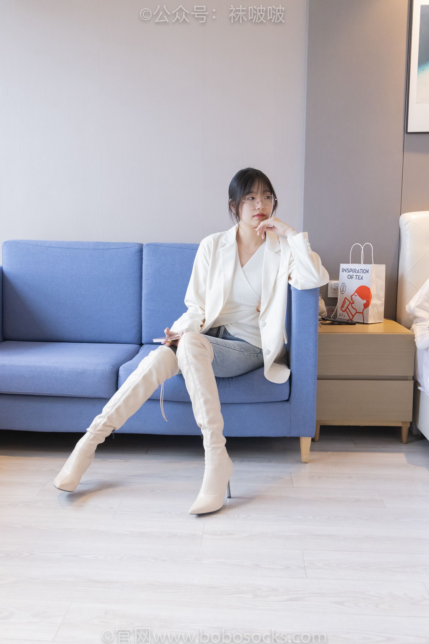 [BoBoSocks袜啵啵]NO.050 小甜豆-高跟长靴、白棉袜 [175P/1V/8.02GB]