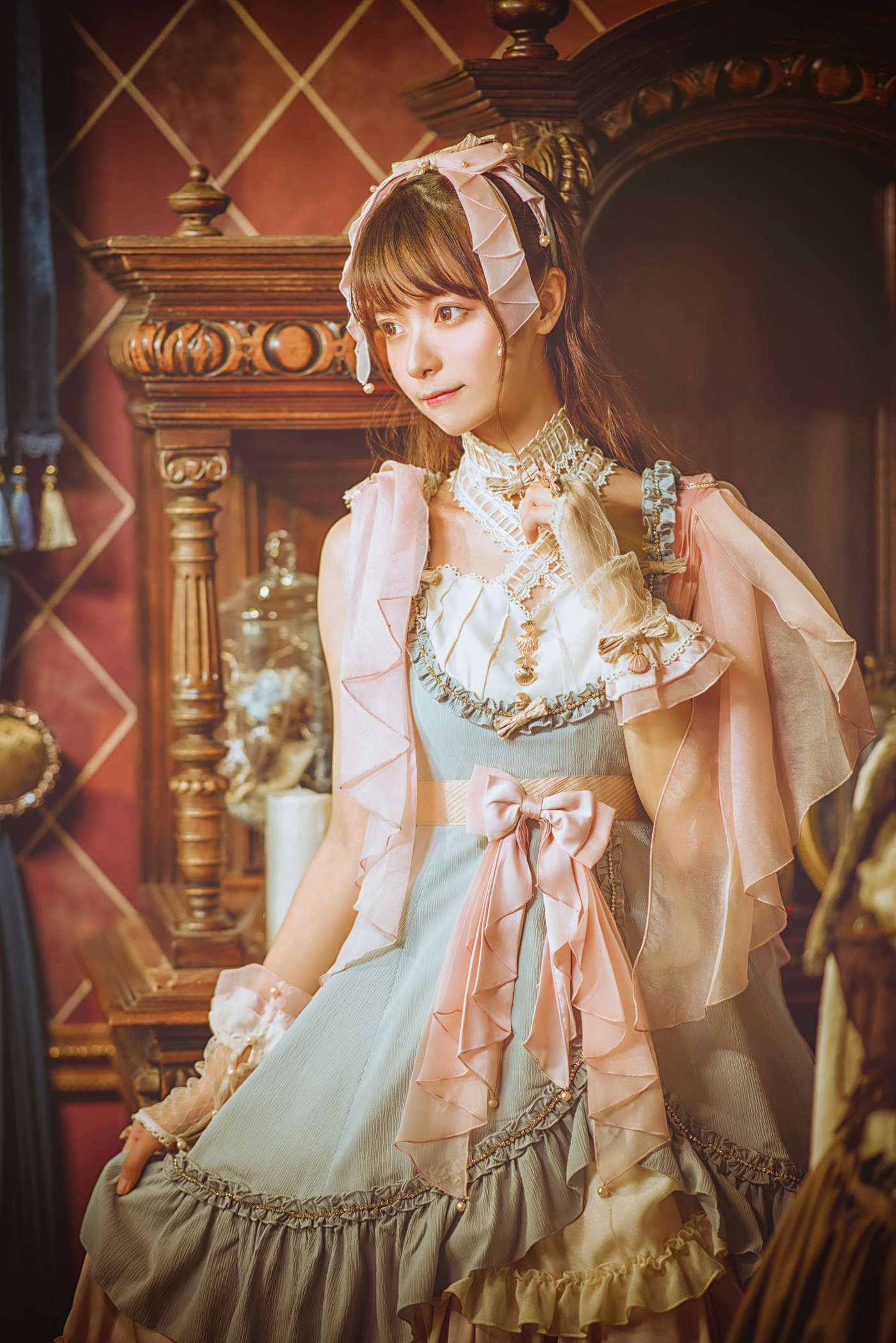 陆卿卿kyokyo NO.009 - Lo娘[14P/49.4MB]