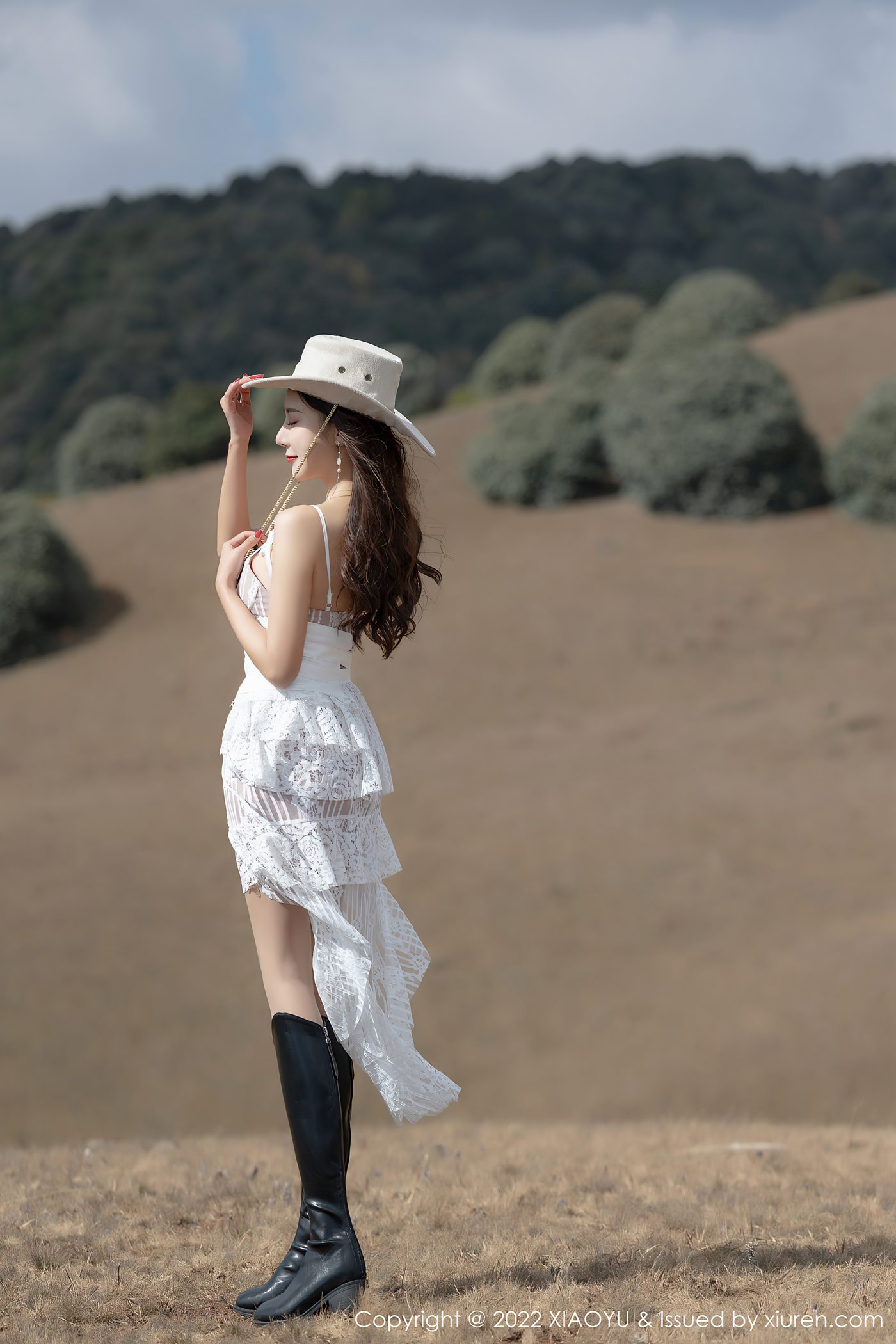 [XIAOYU语画界] 2022.04.11 VOL.754 王馨瑶yanni 云南旅拍[72P/674MB]