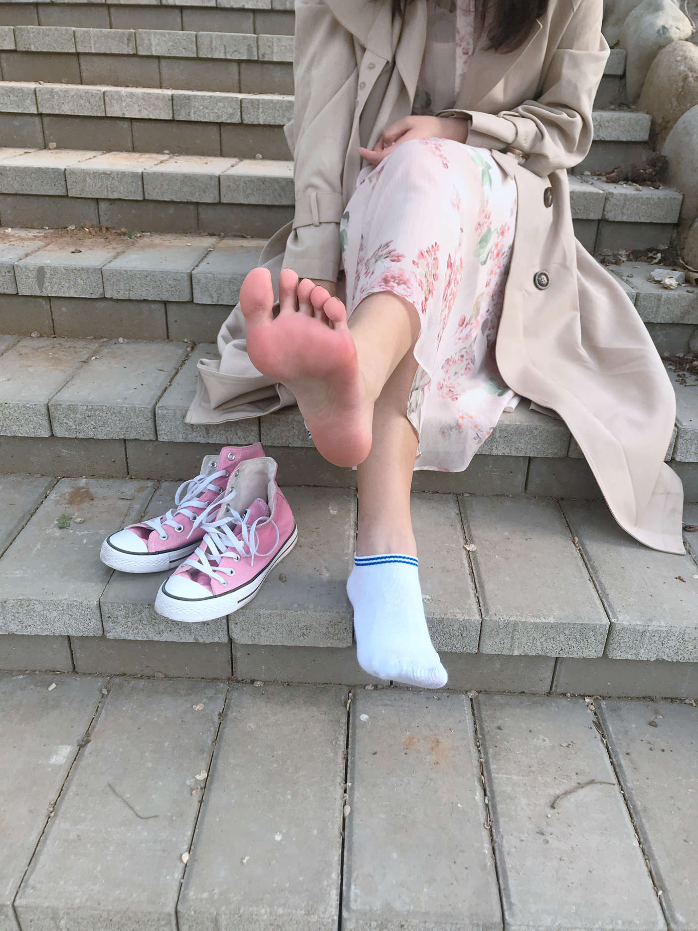 安乔乔儿(Nia乔乔) 仙女肉脚底 [108P/432MB]