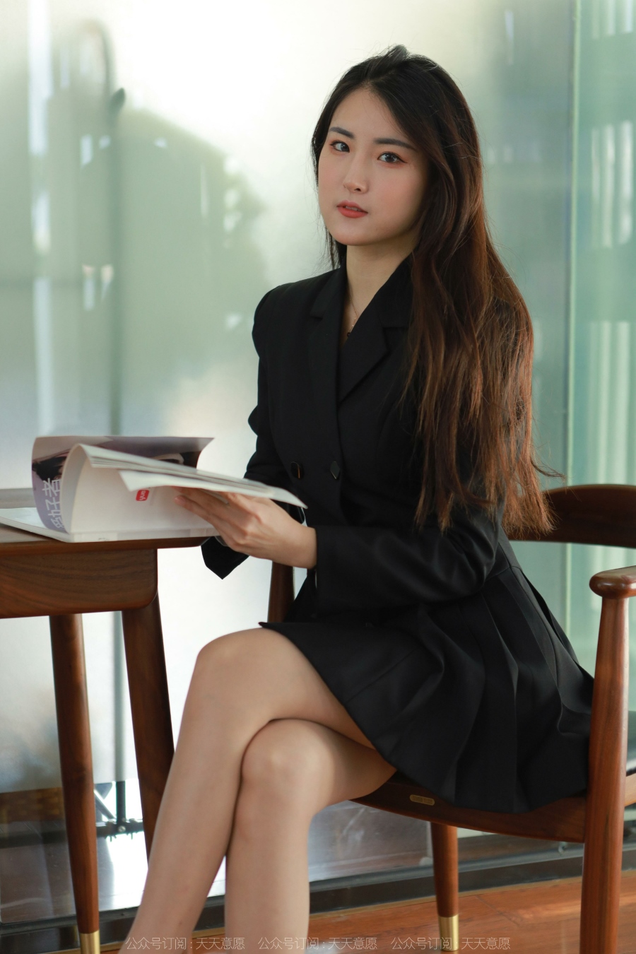 [IESS异思趣向] 耽丝 220214小宝的黑色百褶裙 [79P/79MB]