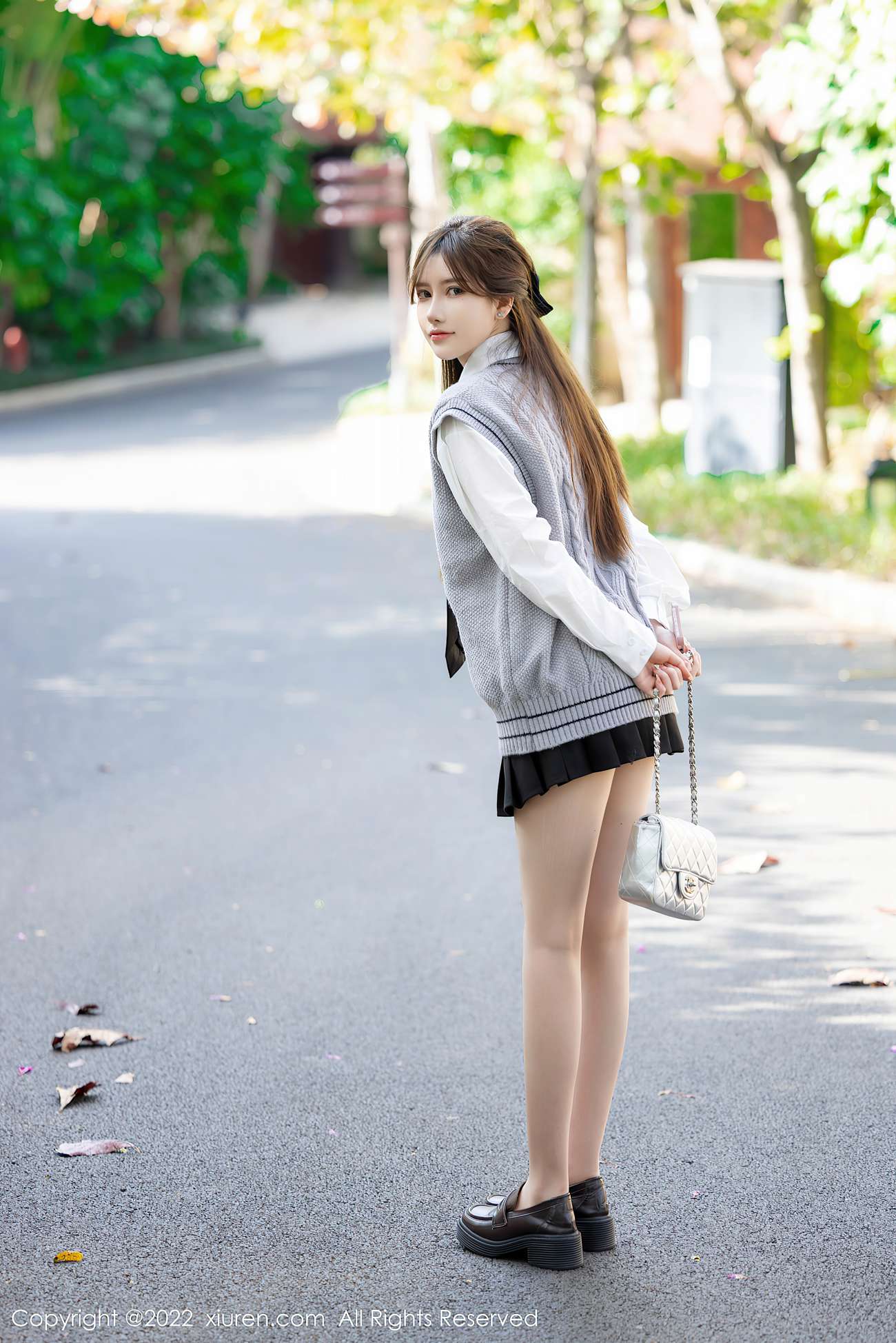 [Xiuren秀人网]2022.04.20 NO.4896 美桃酱[52+1P/521MB]