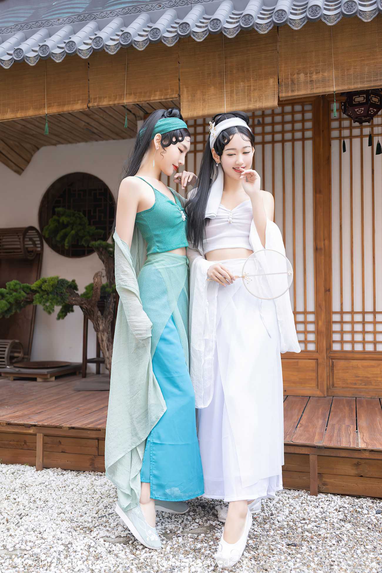 [Xiuren秀人网]2022.04.29 NO.4952 模特合集[92+1P/1018M]