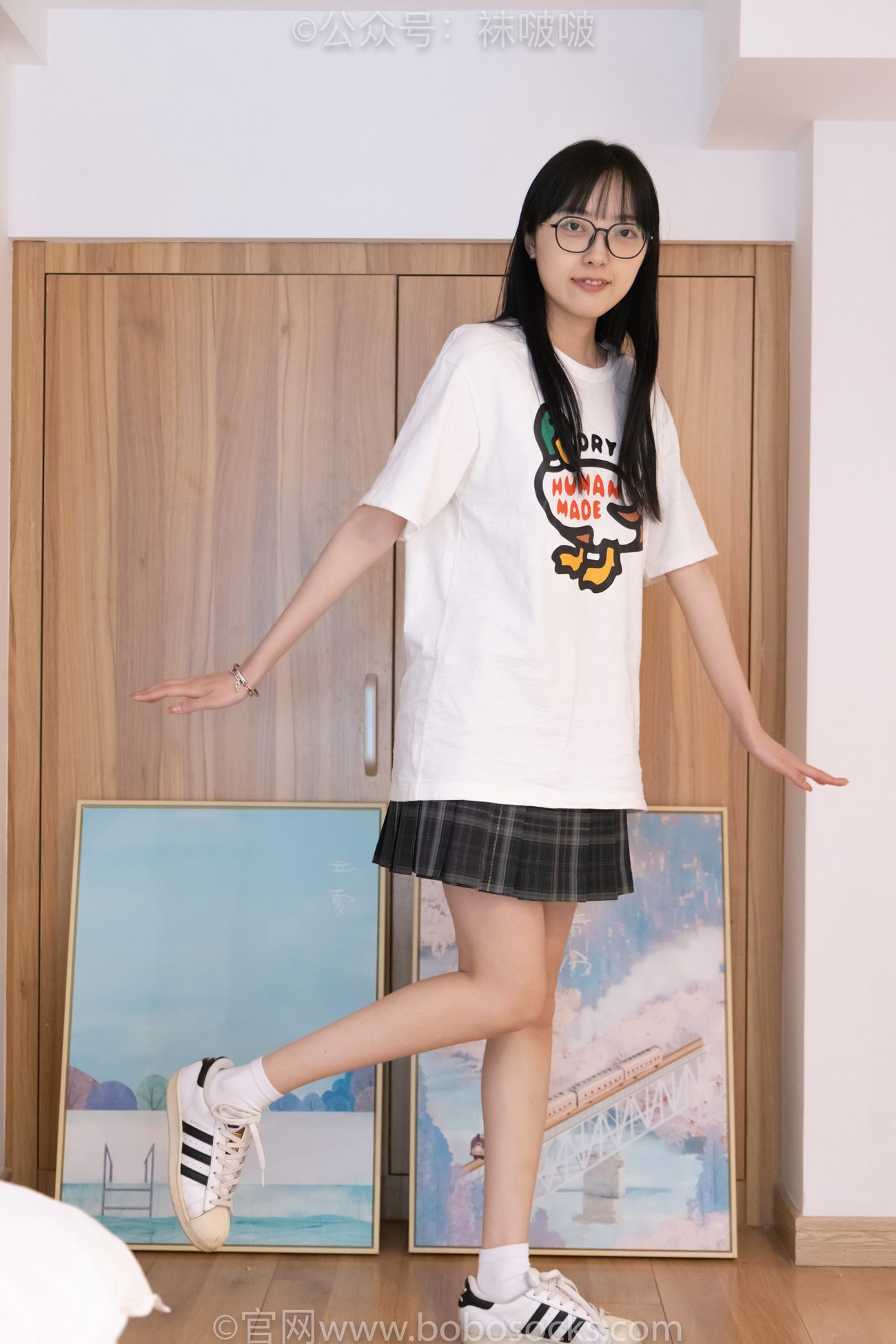 [BoBoSocks袜啵啵]NO.073 稚予-贝壳头、白棉袜、裸足 [145P/1V/6.83GB]