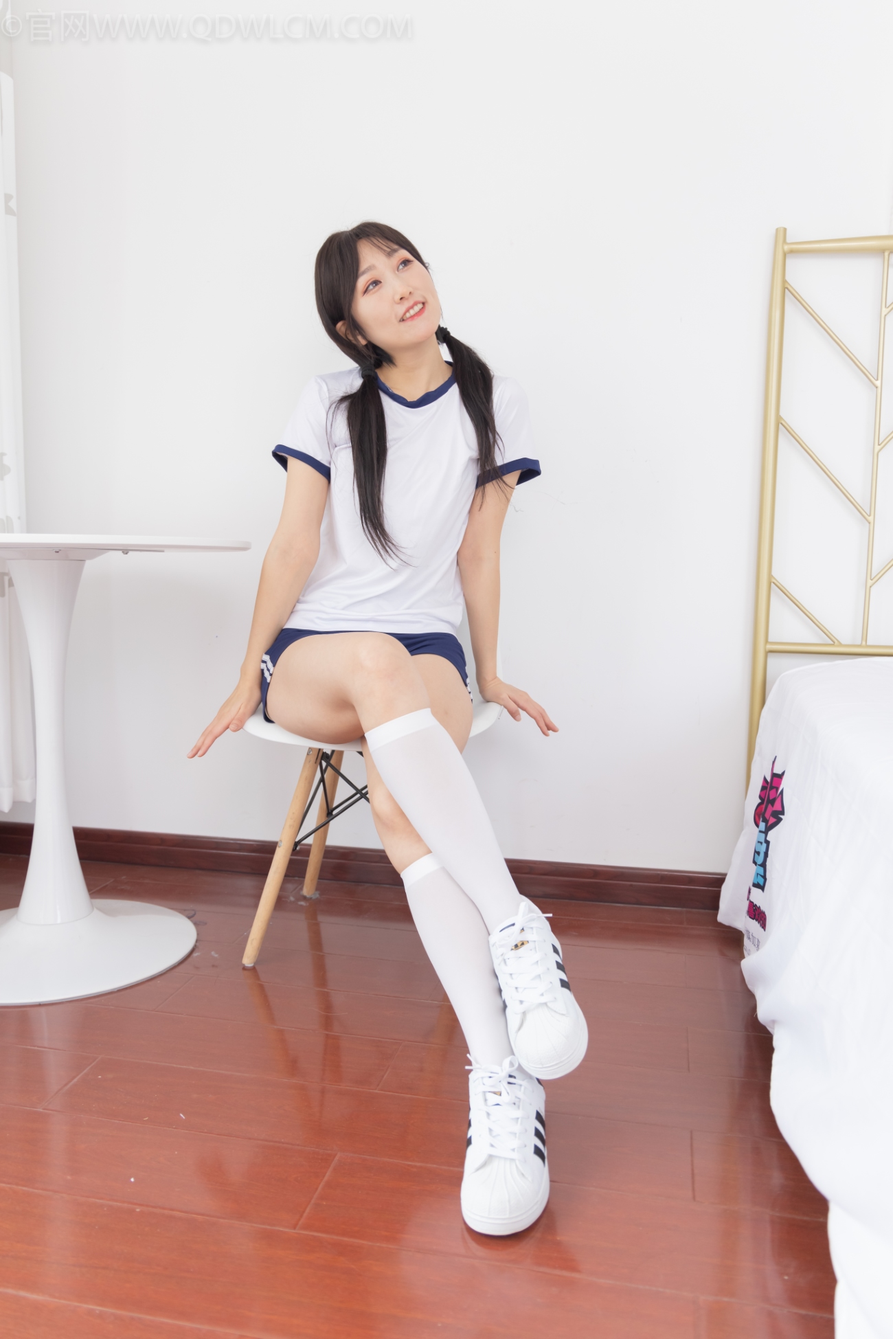 物恋传媒 NO.1054 君君-洁白期待[133P/1V/3.08GB]