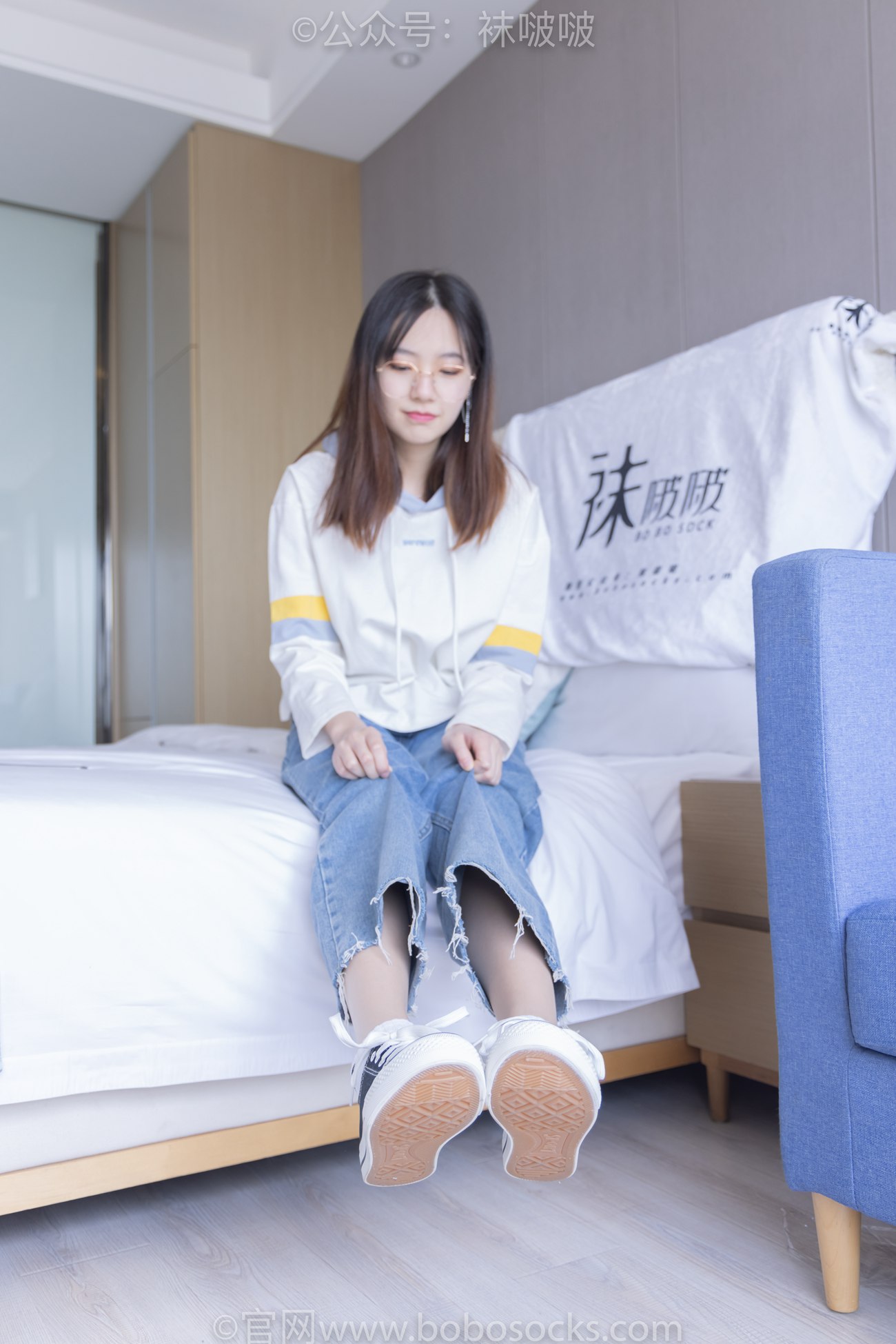 [BoBoSocks袜啵啵]NO.080 小甜豆-帆布鞋、白棉袜、肉丝 [140P/1V/6.63GB]