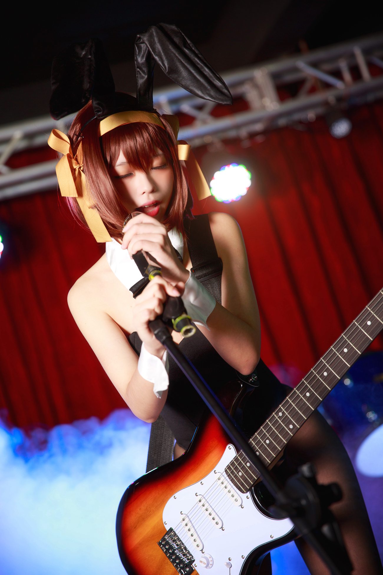 动漫博主G44不会受伤 - 凉宫 兔女郎 [17P/36MB]