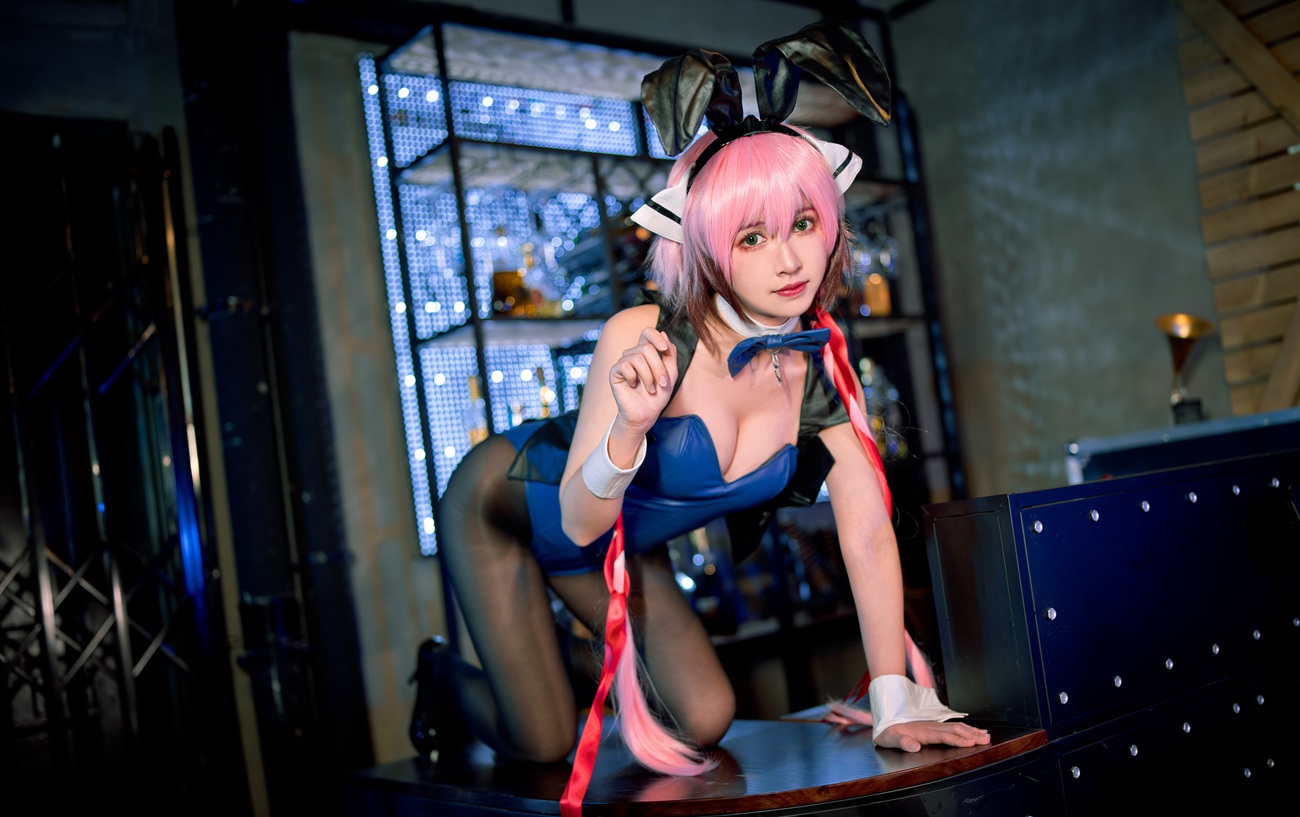 鳗鱼霏儿 - 伊卡洛斯[12P/121MB]