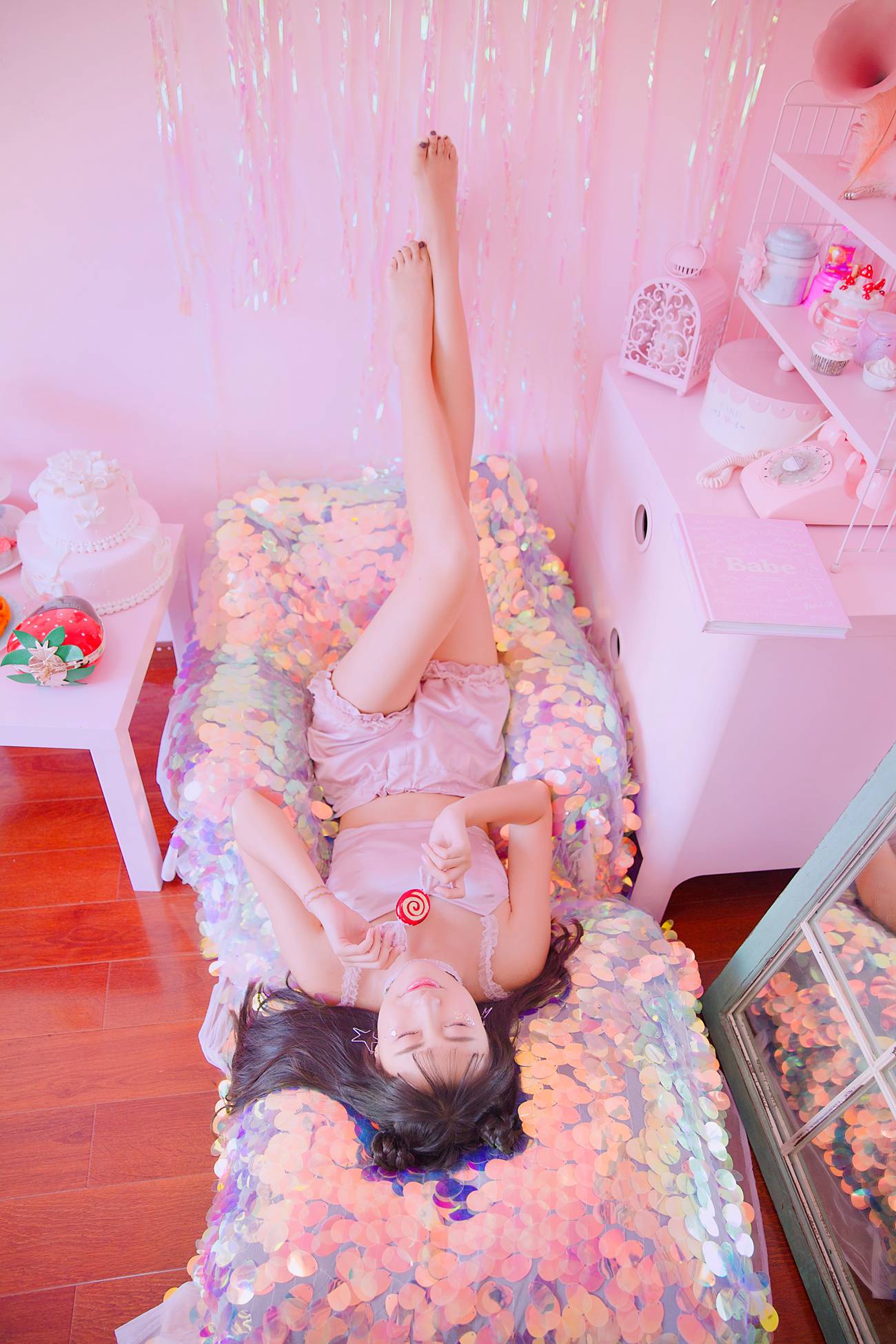 [YALAYI雅拉伊]2022.06.13 NO.942 秘密花园[30+1P/308MB]