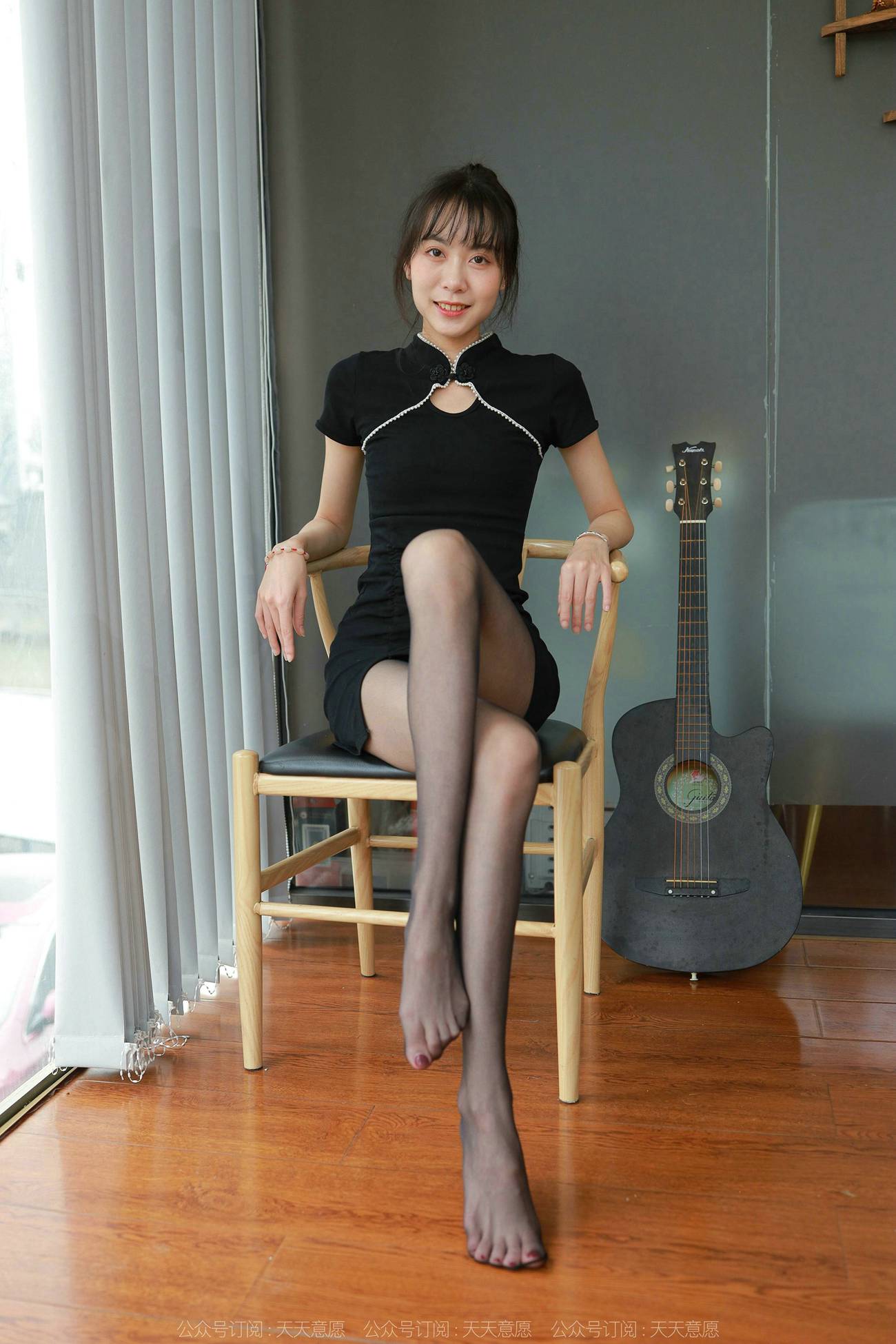 [IESS异思趣向] 2022.03.06 丝享家1020：团团《长腿黑色旗袍》[93P/115MB]