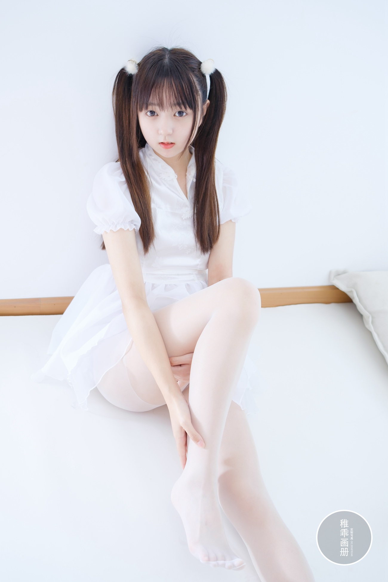 稚乖画册– 新堂-01[65P/1V/862MB]