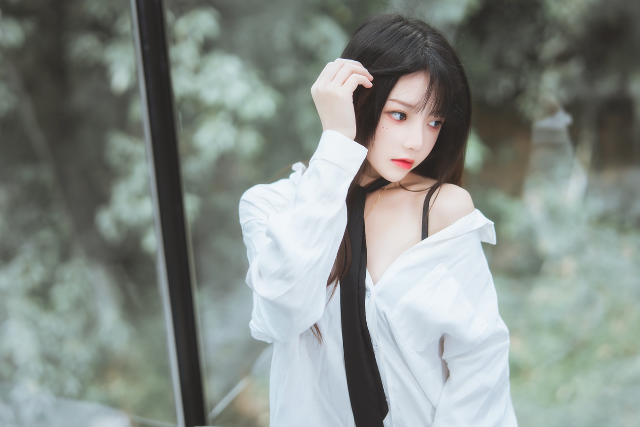 桜桃喵 - 狼来了01 [72P/1.30GB]