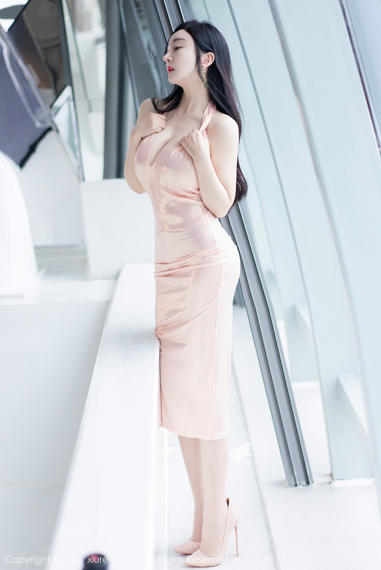 [Xiuren秀人网]2022.05.13 NO.5010 允爾[50+1P/383MB]