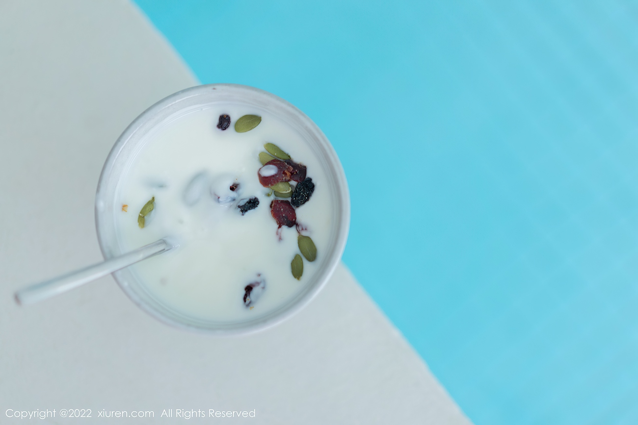 [Xiuren秀人网]2022.05.18 NO.5026 小海臀Rena[61+1P/549MB]