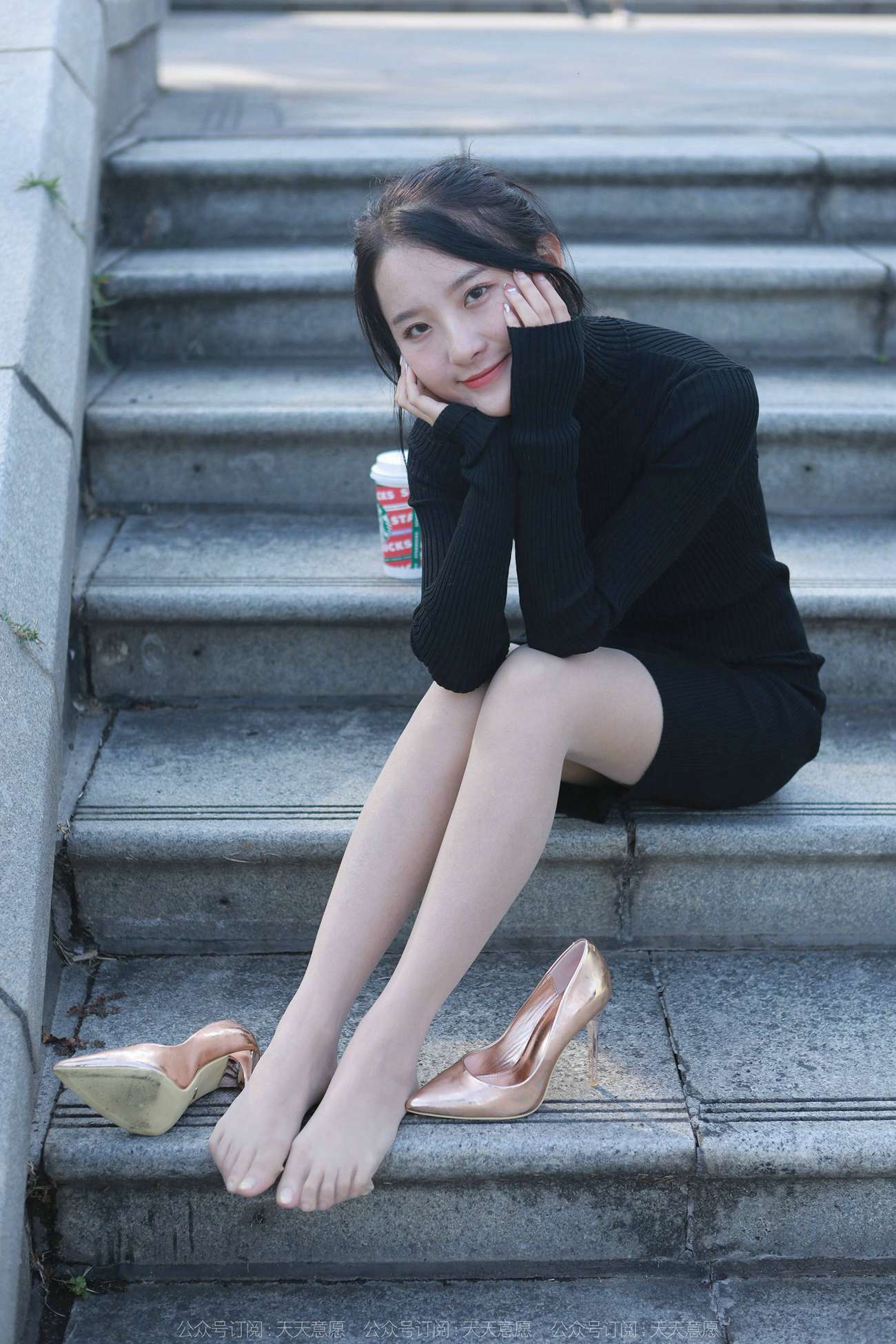 [IESS异思趣向]2022.03.21 丝享家1035：婉萍《黑色包臀裙》[89P/107MB]