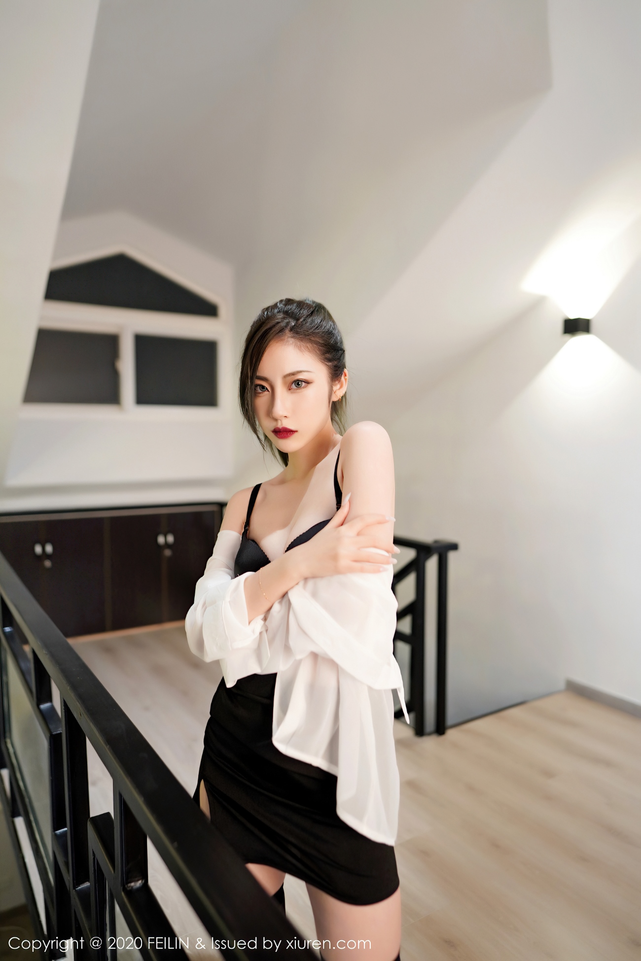 [FEILIN嗲囡囡] 2020.07.03 VOL.235 贾诗晗 [95P/1.1G]