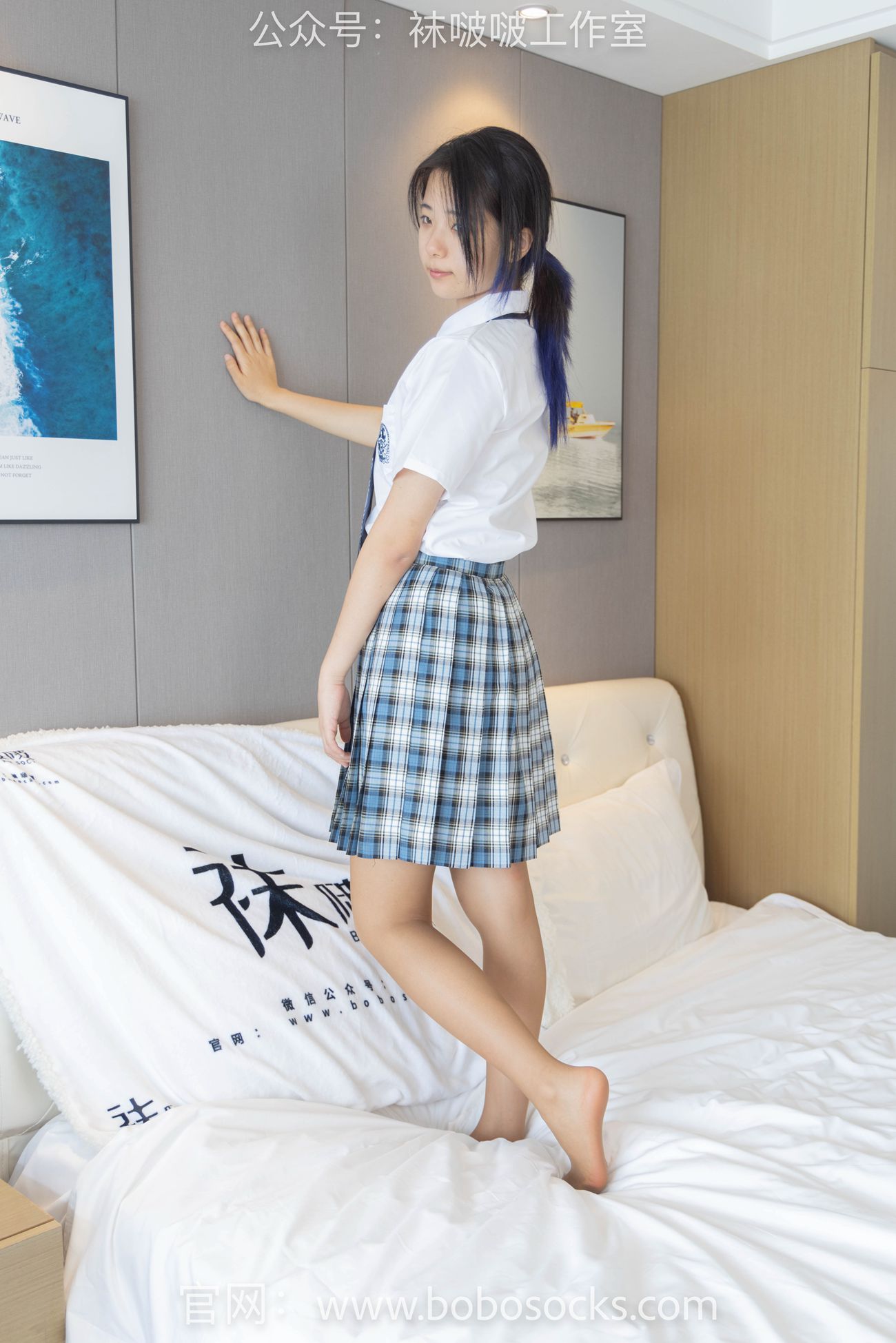 [BoBoSocks袜啵啵]NO.104 小淳-高跟鞋、咖啡丝[140P/1V/3.97GB]