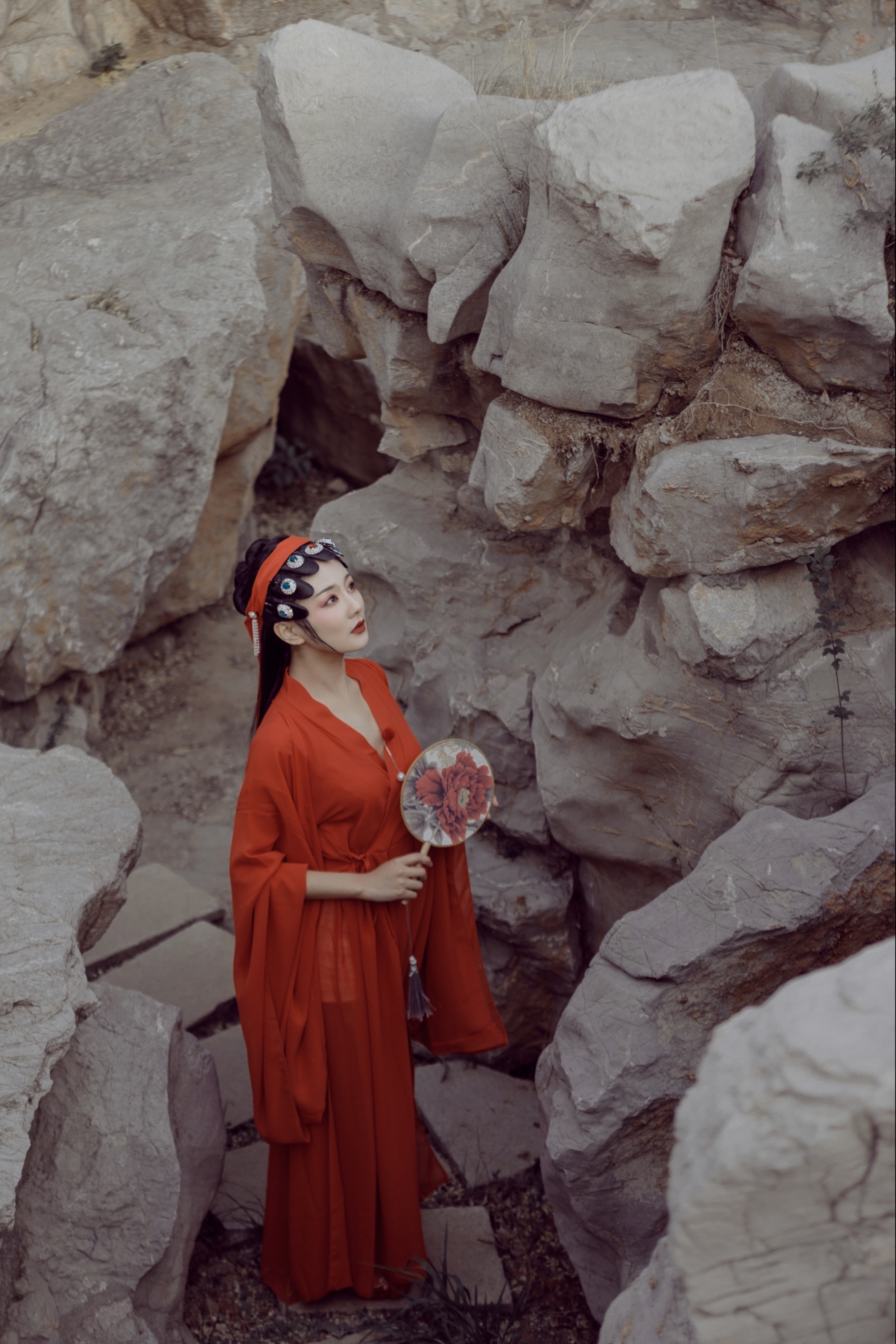 [YITUYU艺图语] 2021.01.01 盼君归 提莫 [24P/218MB]