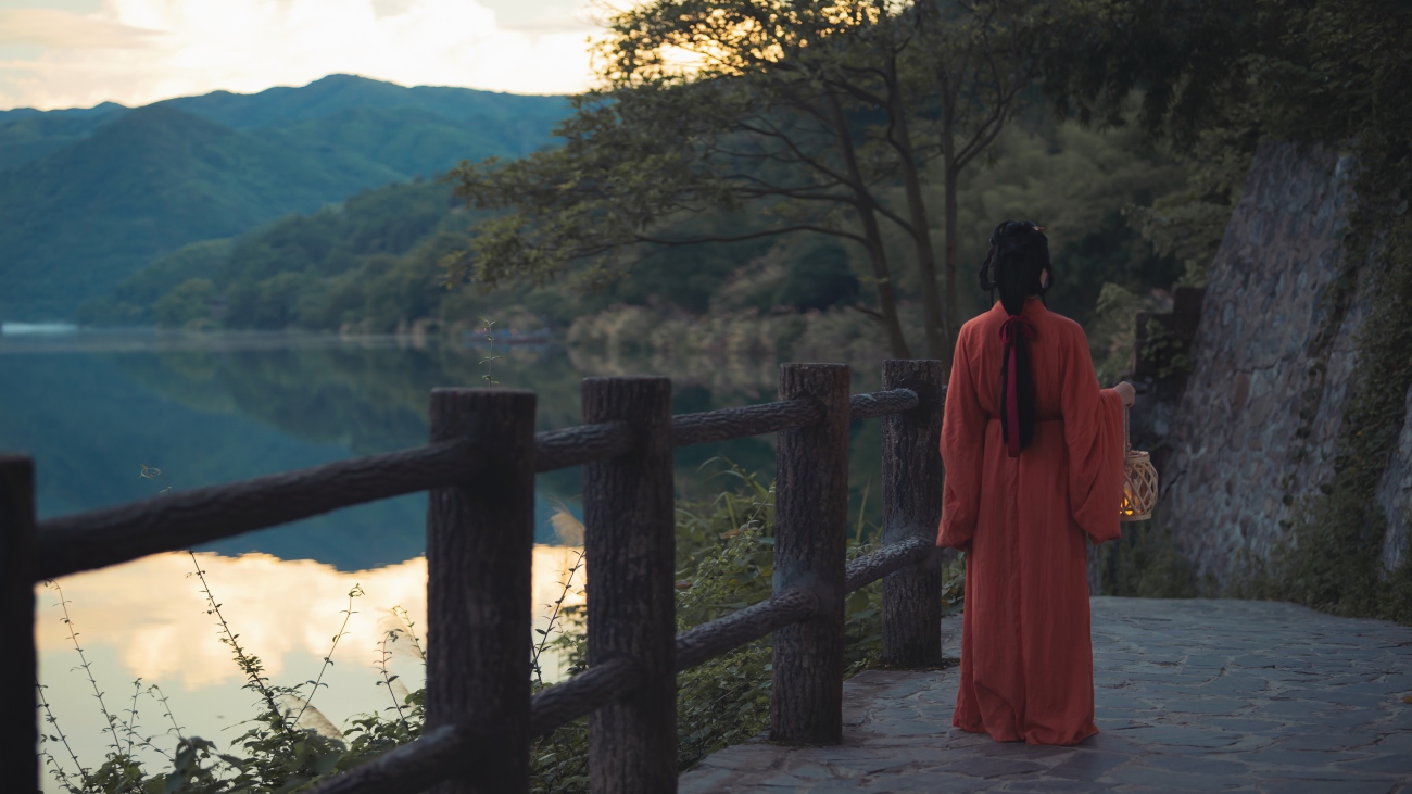 [YITUYU艺图语] 2021.03.01 人间忽晚山河已秋 秦笙 [29P/231MB]