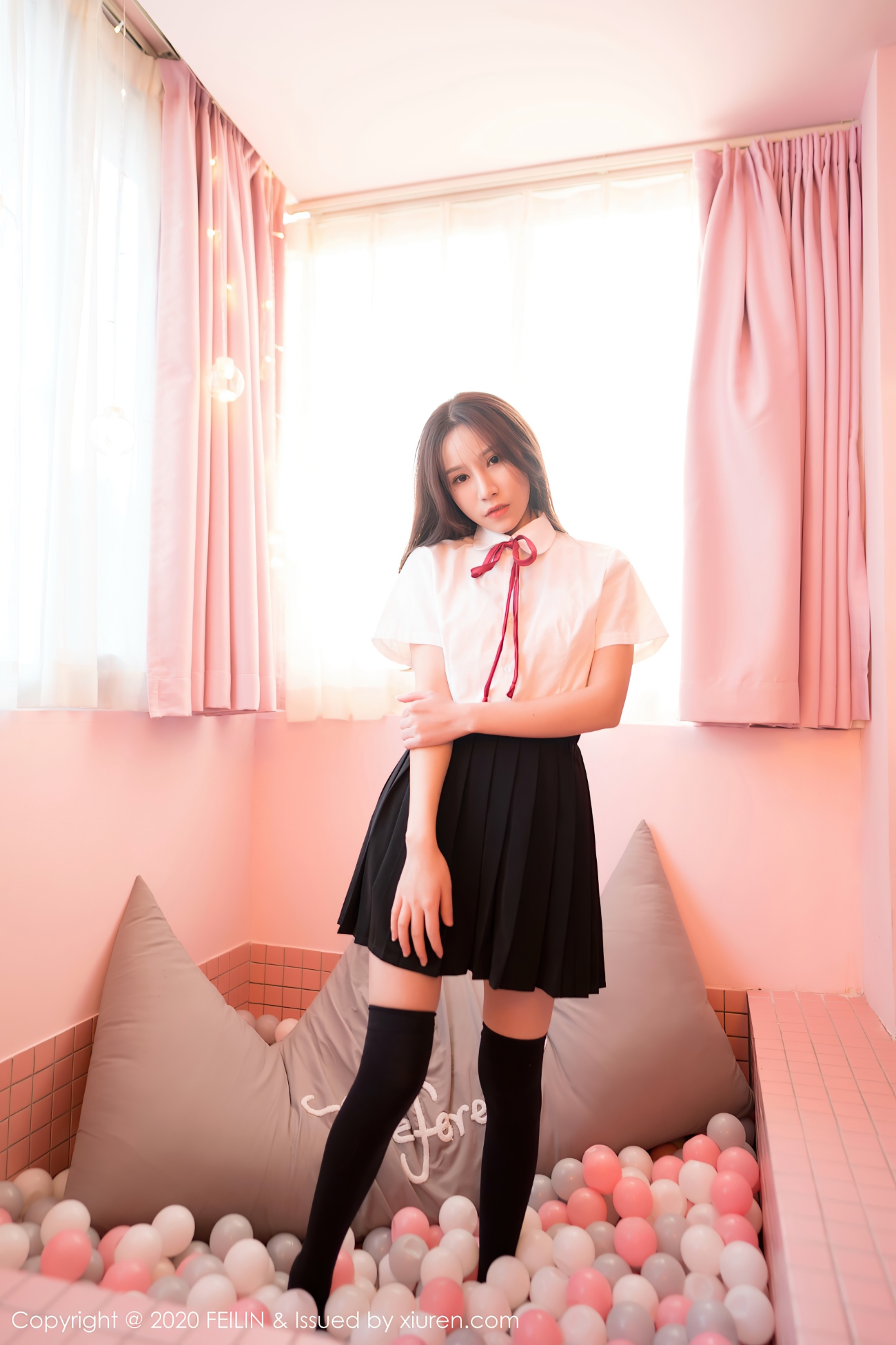 [Feilin嗲囡囡]2020.12.29 VOL.361 苻苓[59+1P/435MB]