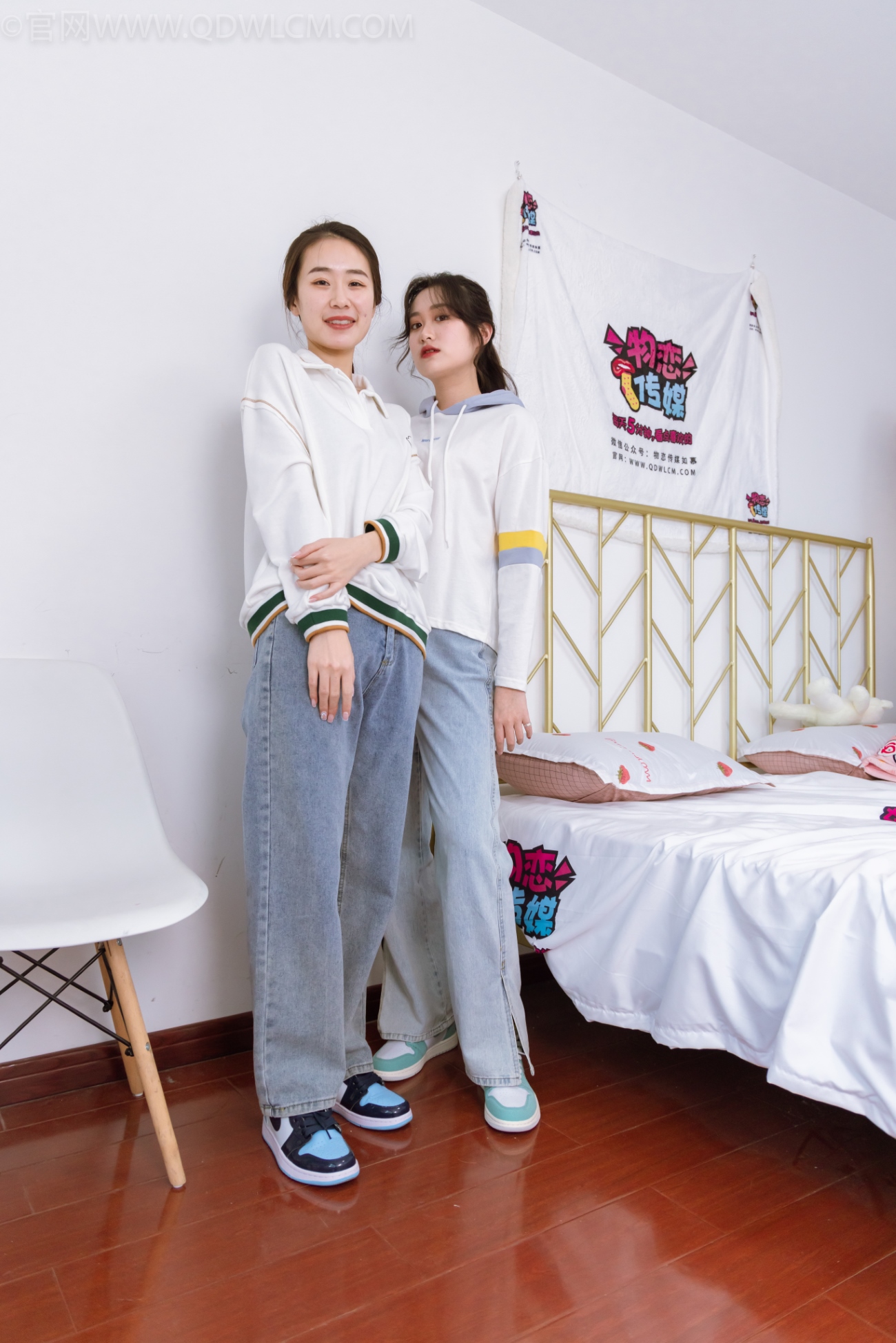 物恋传媒 NO.1142 菜菜&小敏-双生花[157P/1V/5.45GB]
