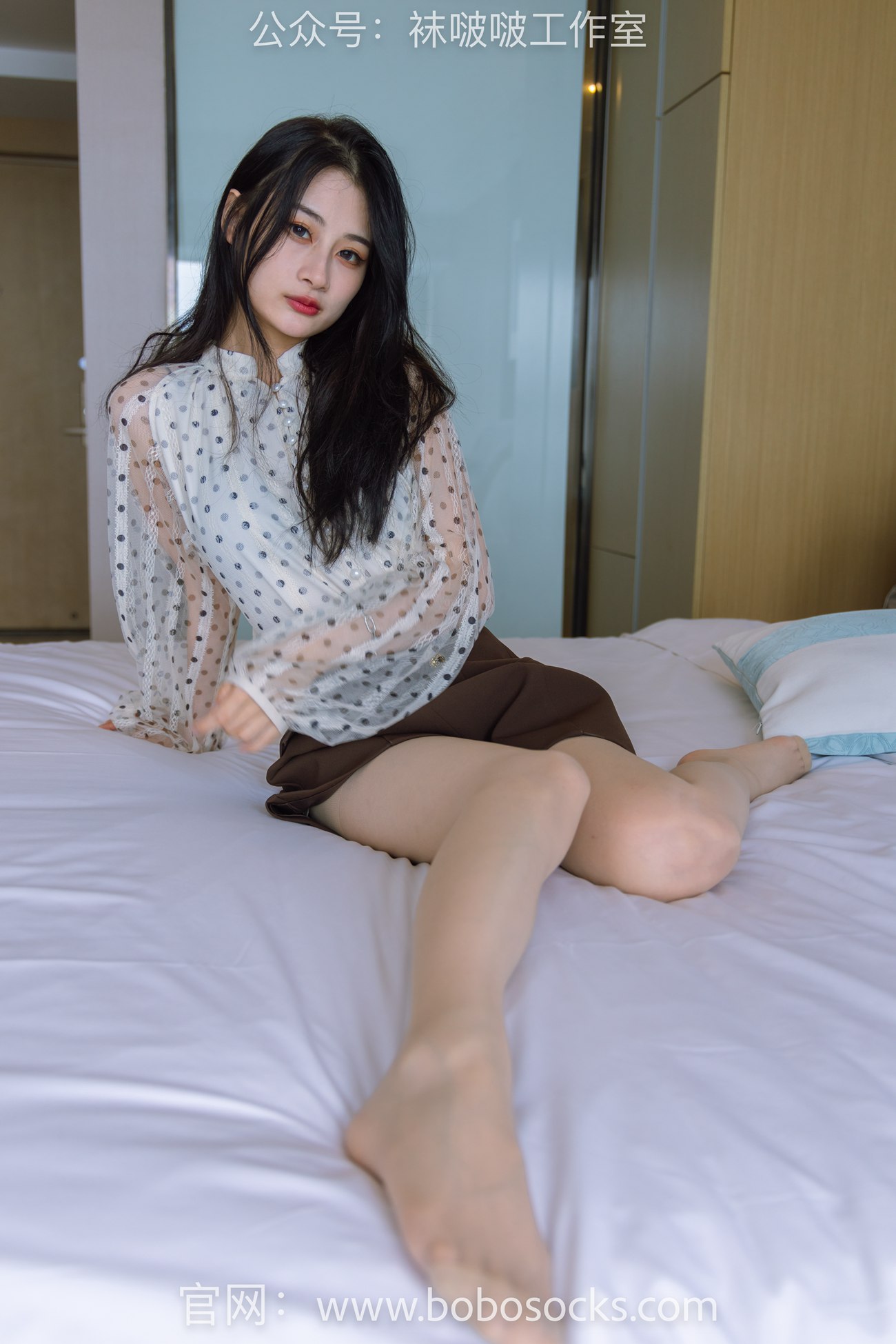 [BoBoSocks袜啵啵]NO.110 苏苏-高跟鞋、肉丝[140P/1V/5.82GB]