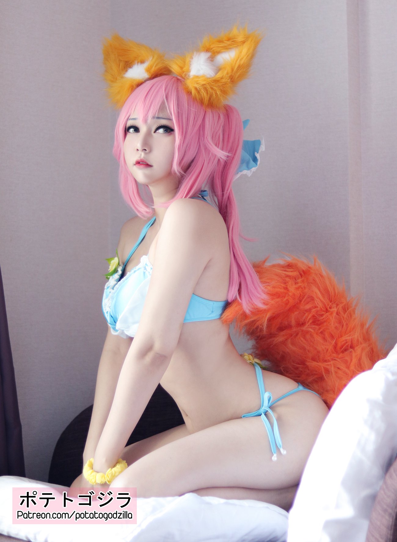 Potato Godzilla - Tamamo Bikini[20P/189MB]