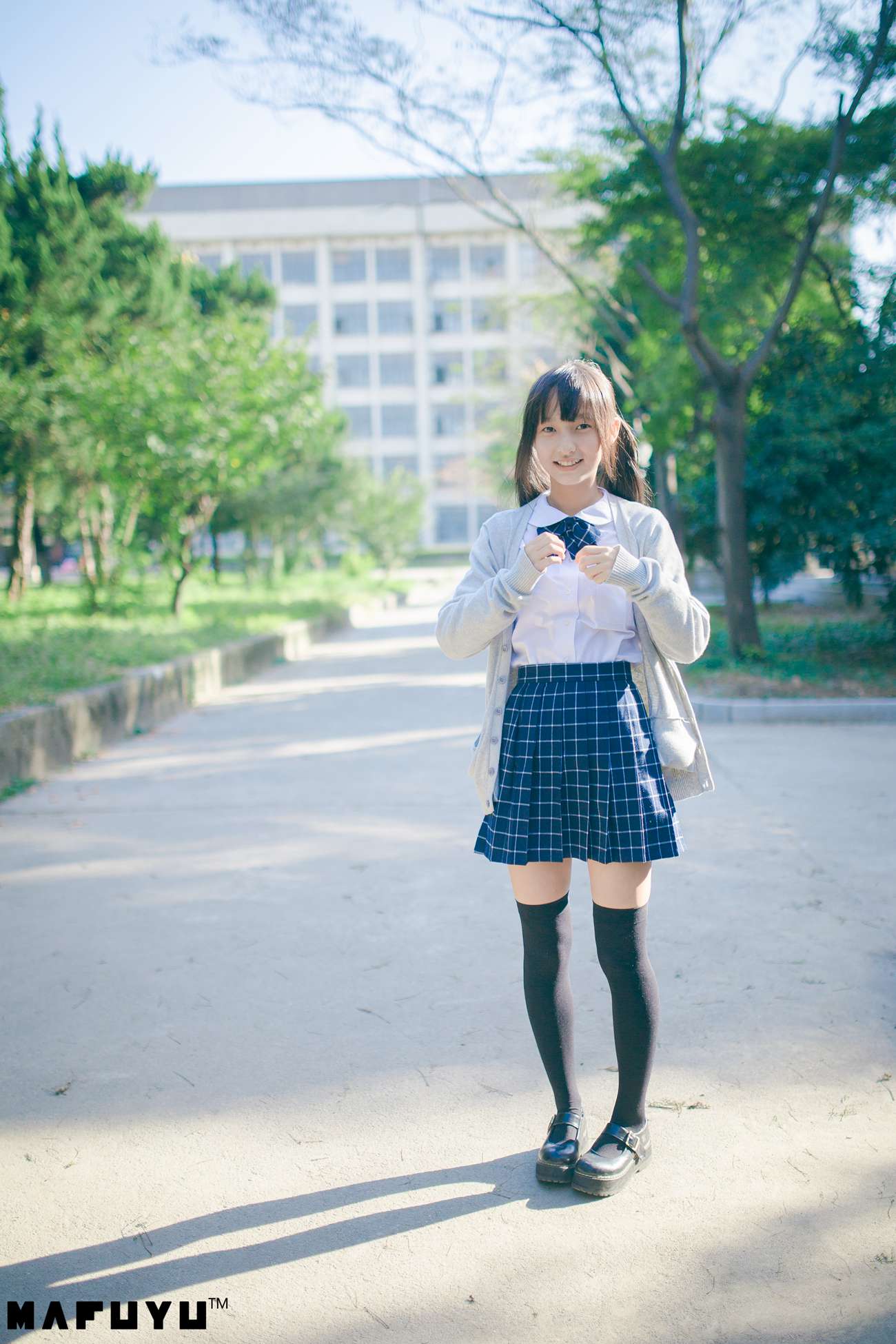 神楽板真冬 - JK系列套图[126P/1.79GB]