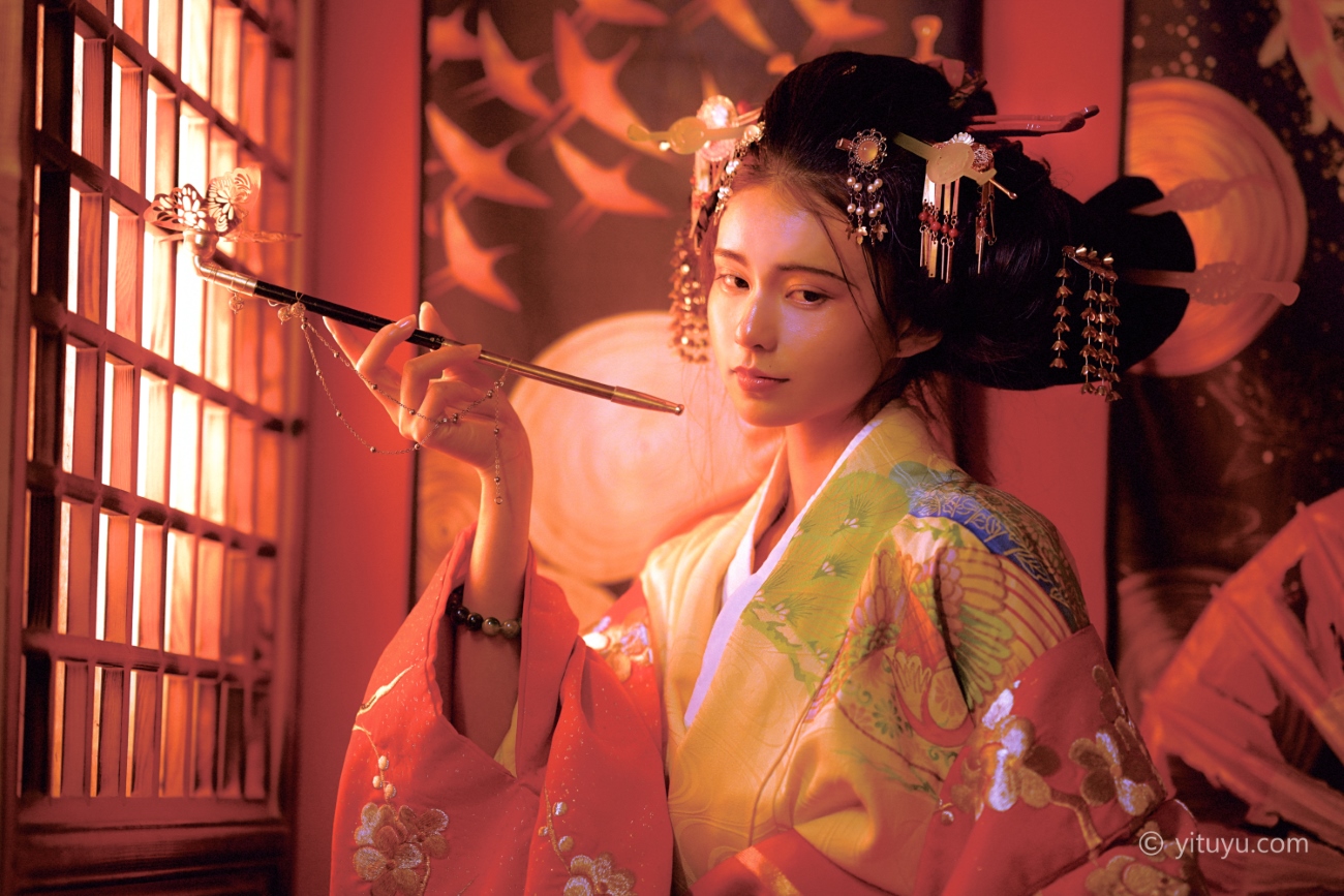 [YITUYU艺图语] 2021.07.12 洛阳花魁 小圆 [40P/616MB]