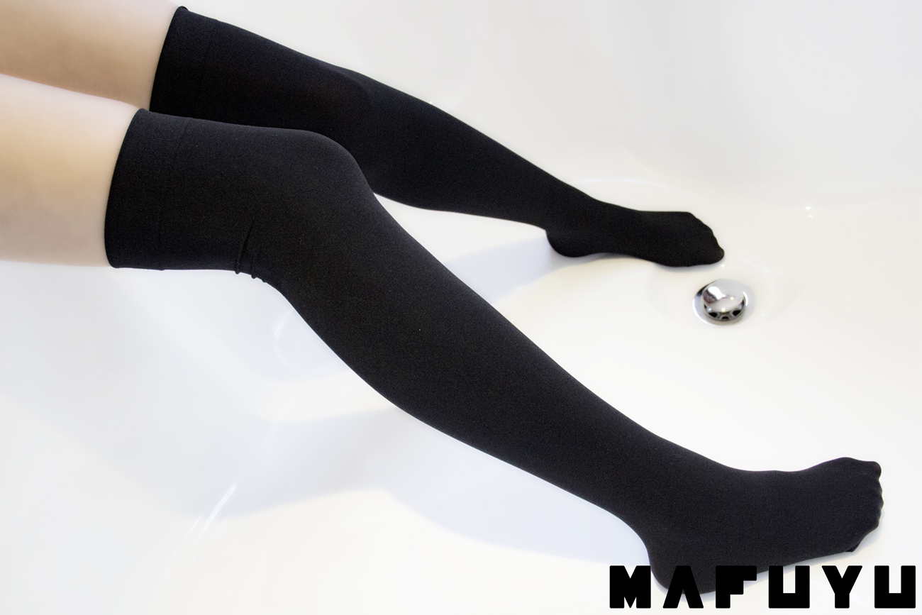 神楽板真冬- 蓝白死库水重置系列套图[82P/1.43GB]