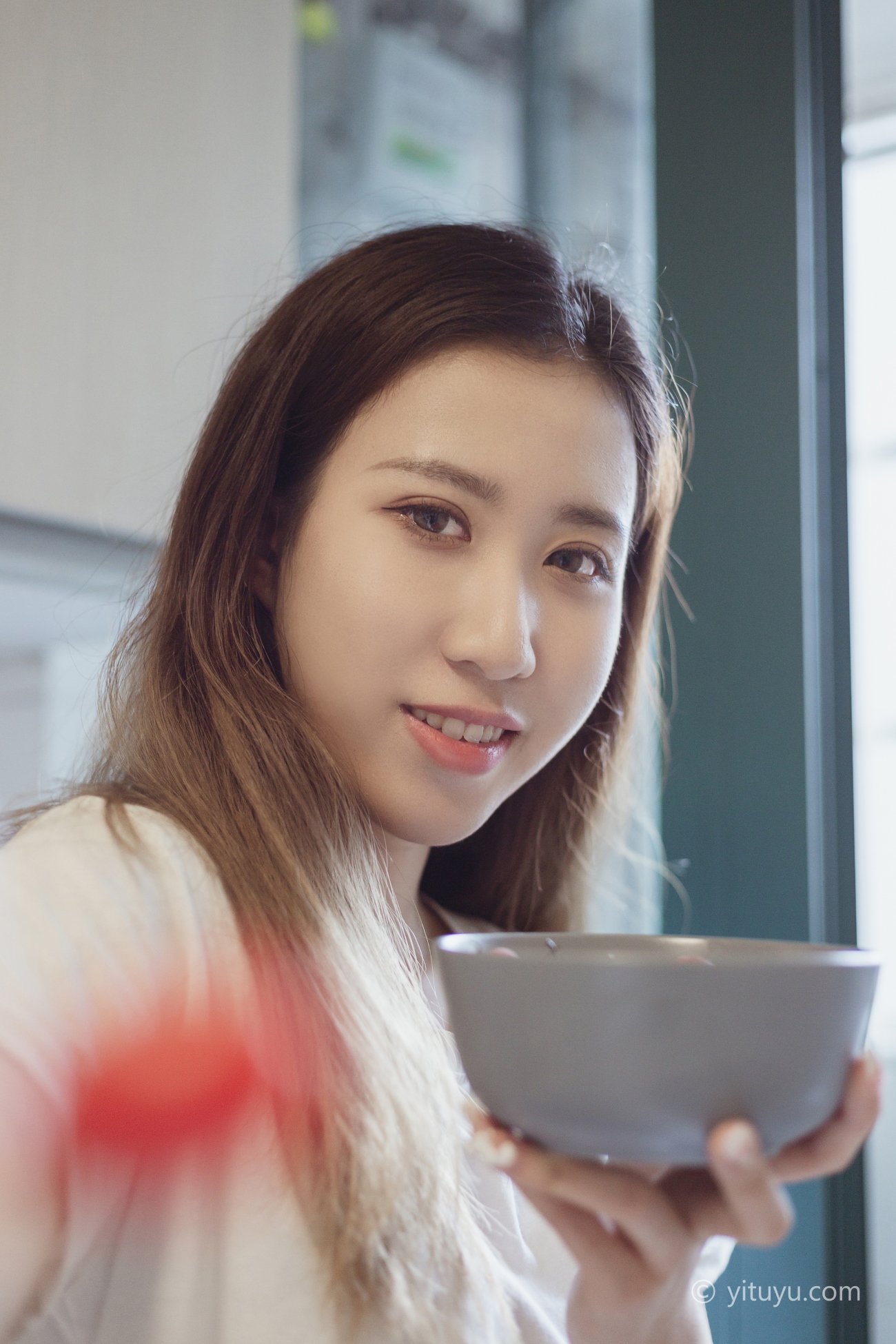 [YITUYU艺图语] 2021.07.07 独自醒来 Jenny [36P/378MB]