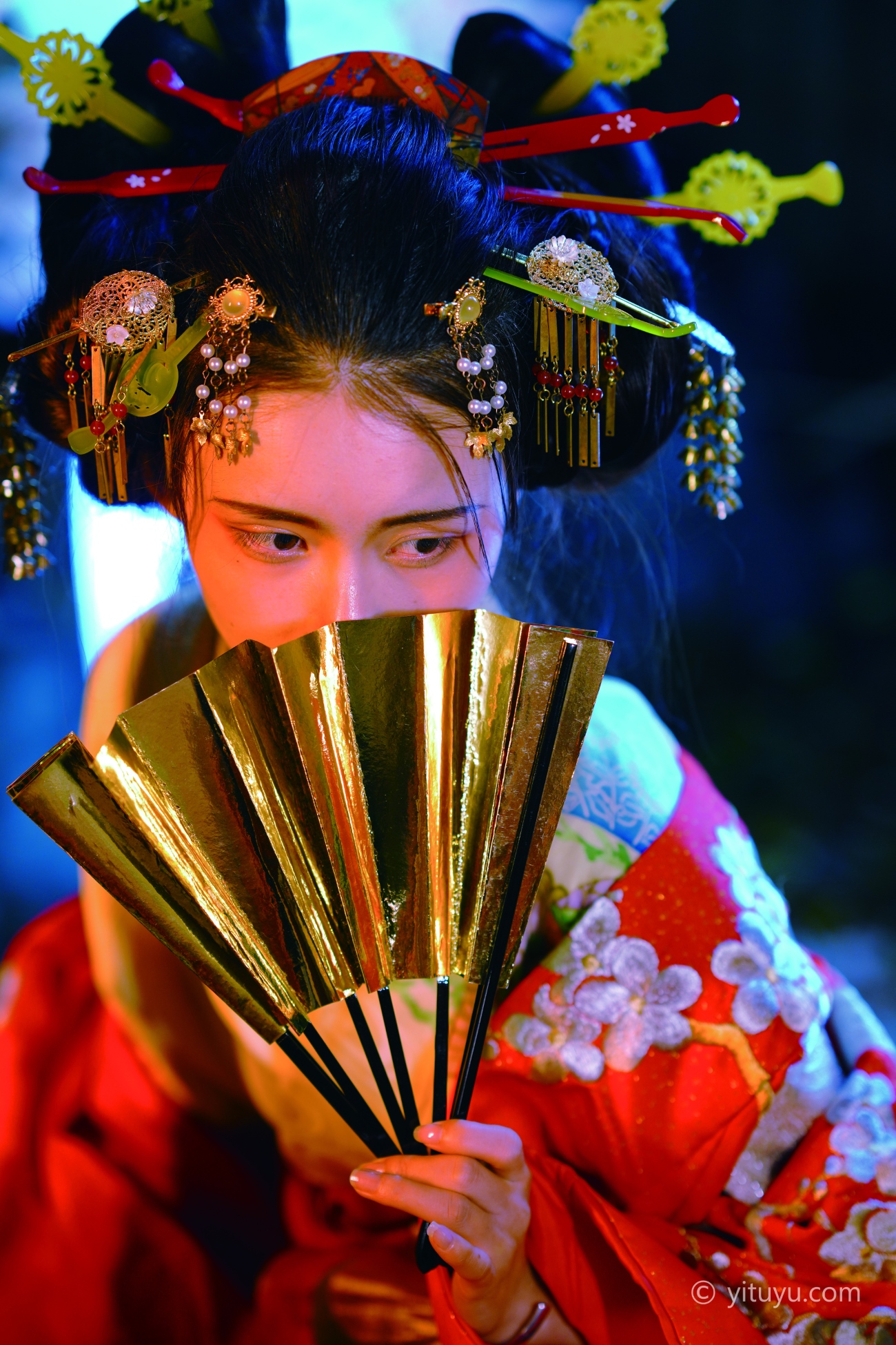 [YITUYU艺图语] 2021.07.12 洛阳花魁 小圆 [40P/616MB]