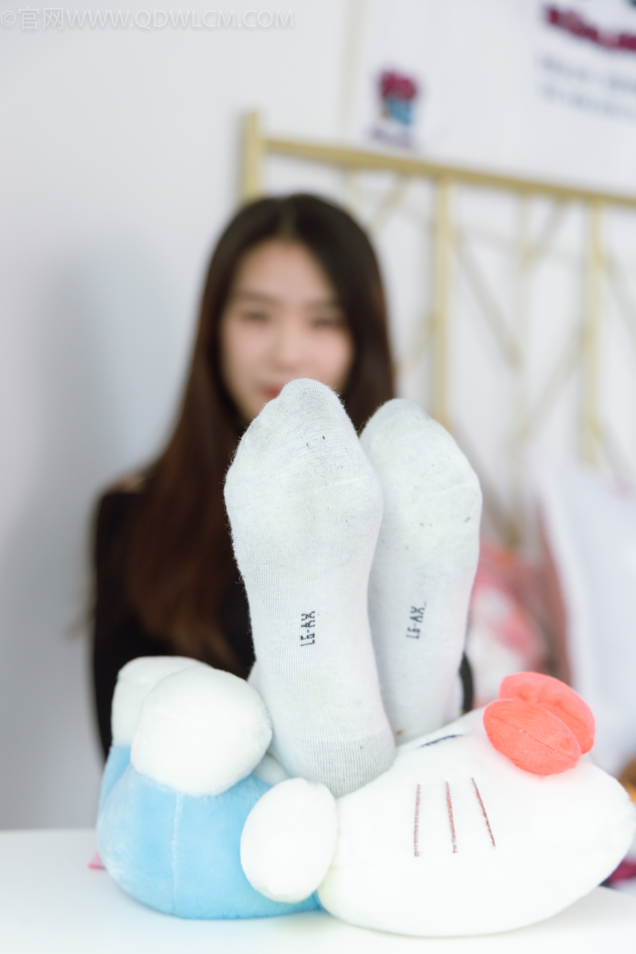 物恋传媒 NO.1124 菜菜-真实的足迹[180P/1V/5.08GB]