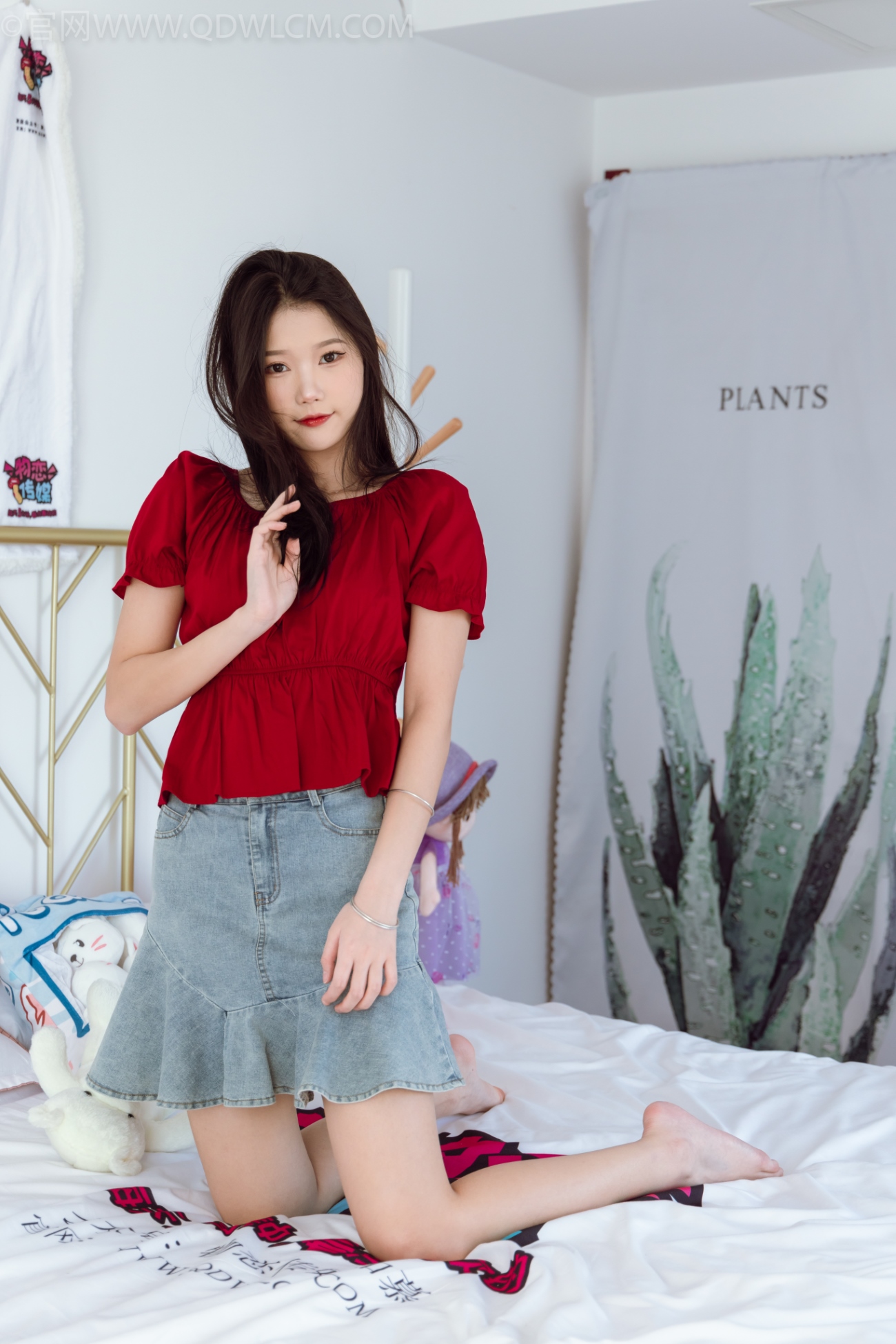 物恋传媒 NO.1130 小竹-优雅的红[141P/1V/7.22GB]