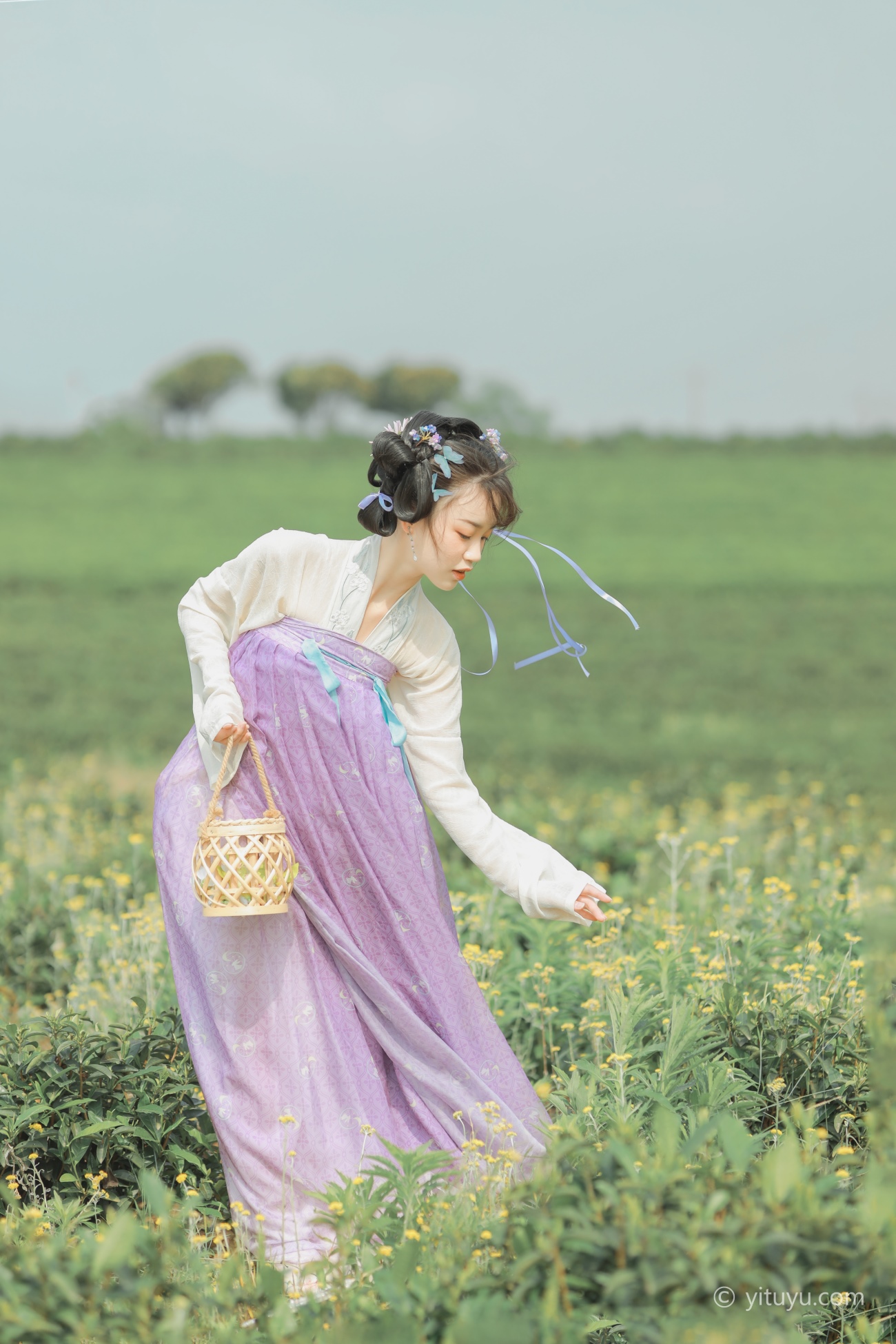 [YITUYU艺图语] 2021.06.02 青青白茶 柚子 [33P/394MB]