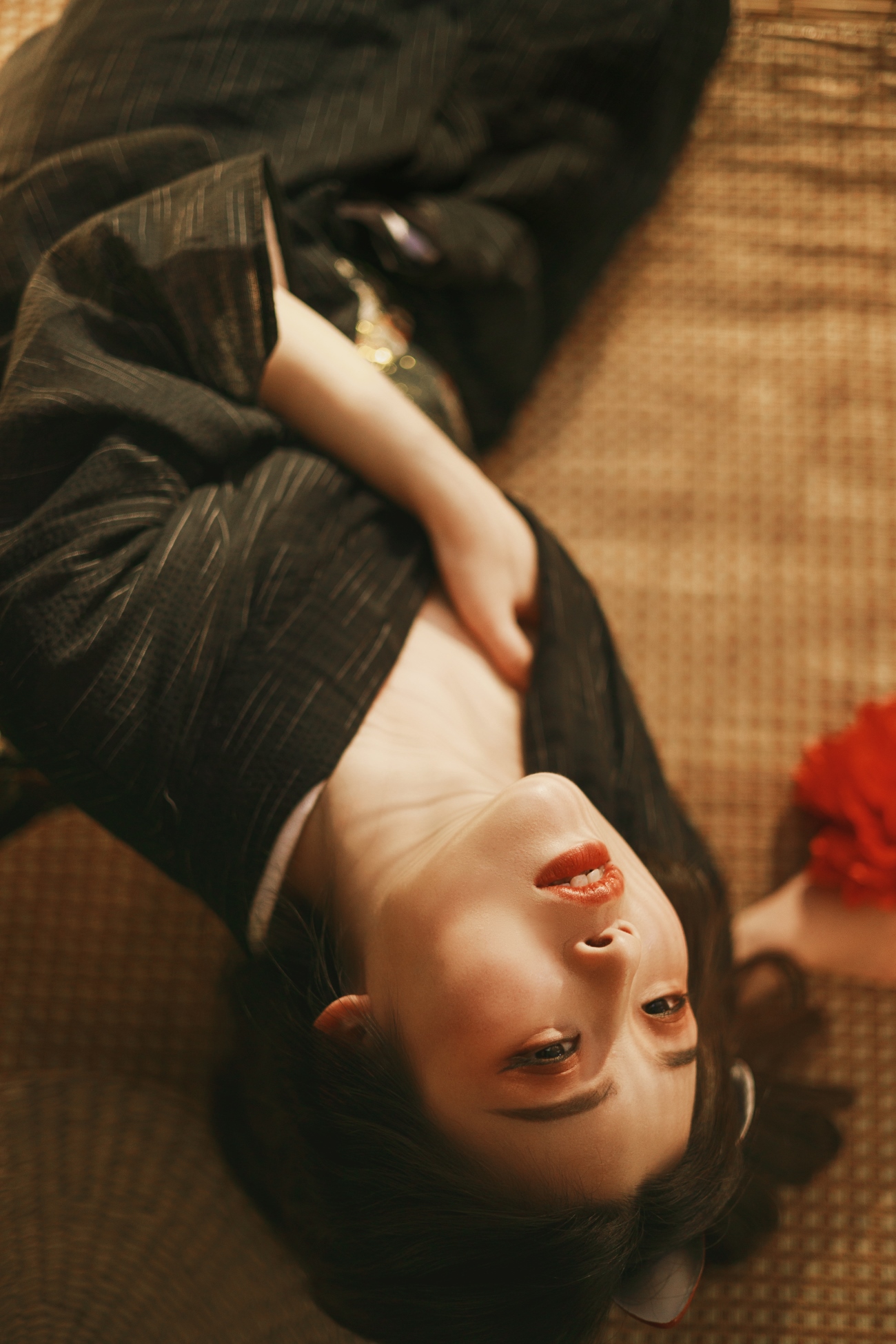 [YITUYU艺图语] 2021.08.12 惑 丸子 [26P/435MB]