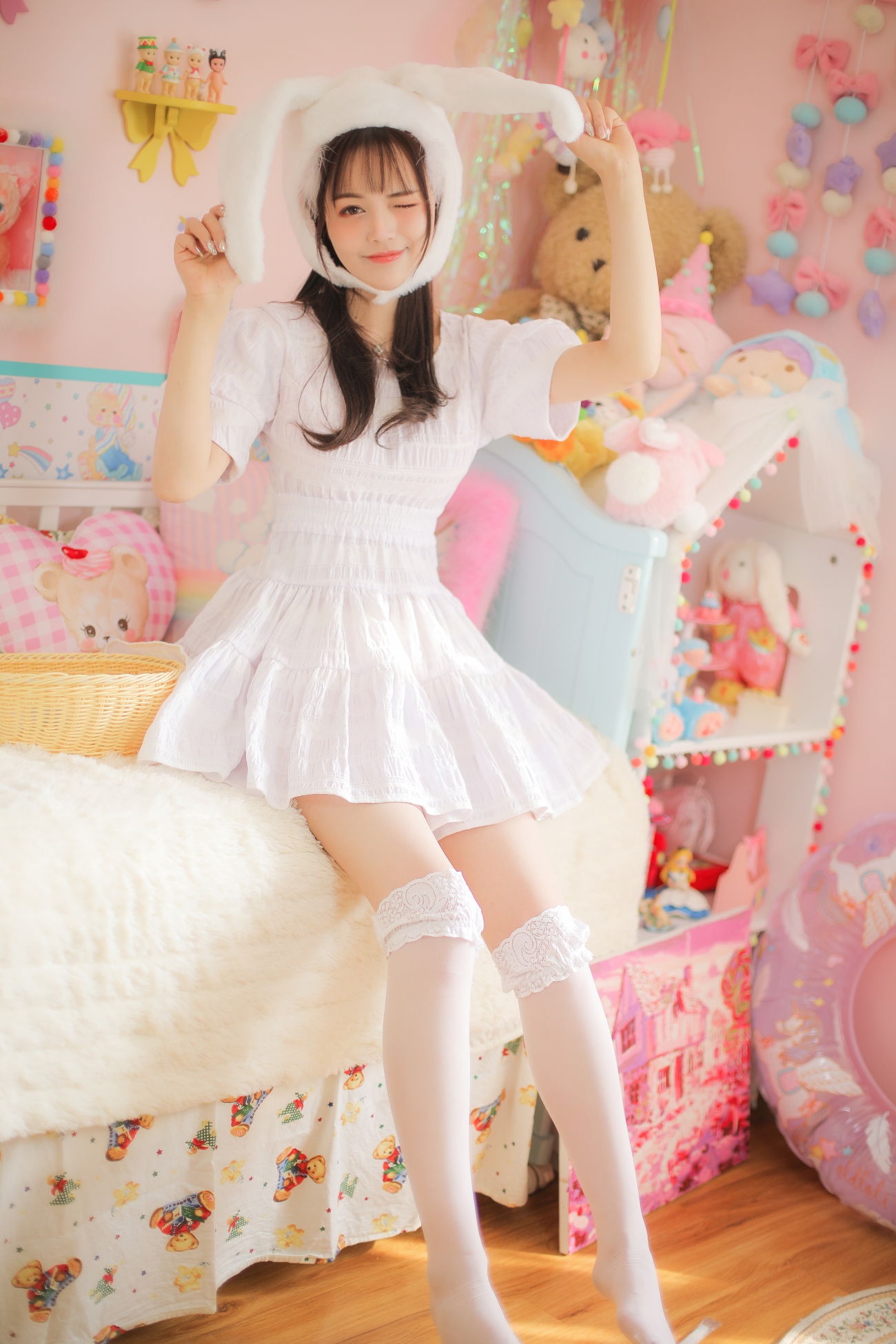 [YITUYU艺图语] 2021.08.14 小羽毛 久久 [22P/396MB]