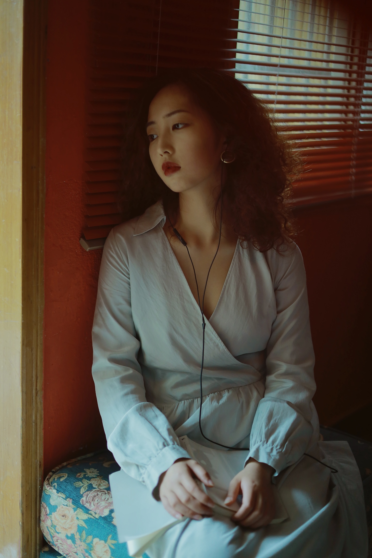 [YITUYU艺图语] 2021.05.26 慢慢的你 千千 [27P/286MB]