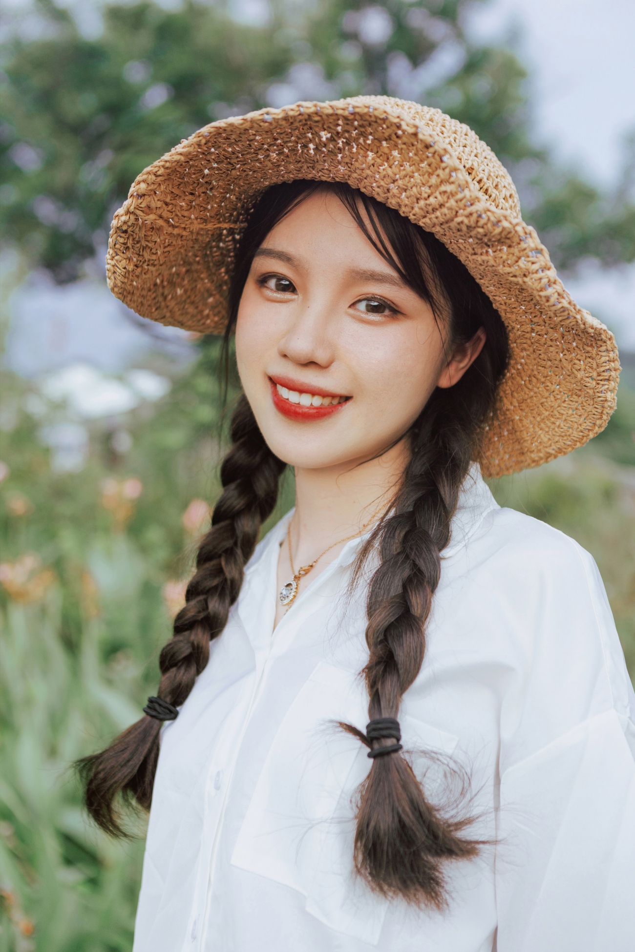 [YITUYU艺图语] 2021.06.28 小森林.秋夏 小花花花花圈 [28P/313MB]