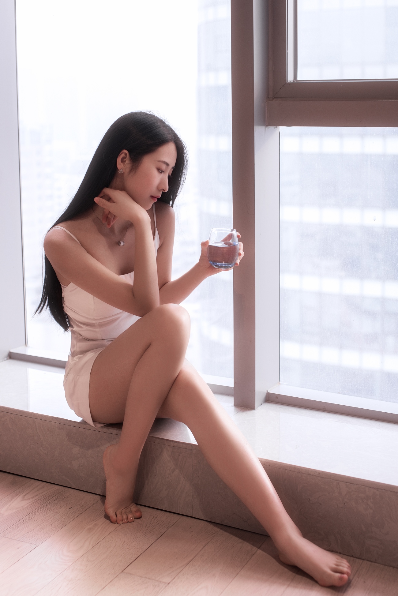 [YITUYU艺图语] 2021.08.16 分手前 颖儿 [39P/478MB]