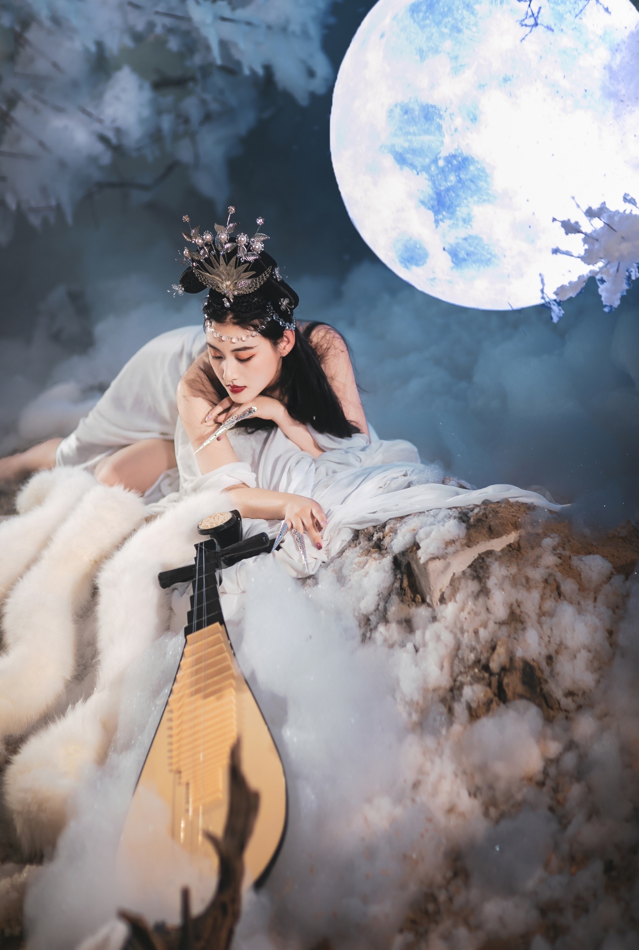 [YITUYU艺图语] 2021.07.21 九尾白狐 刺猬&惠子 [32P/281MB]