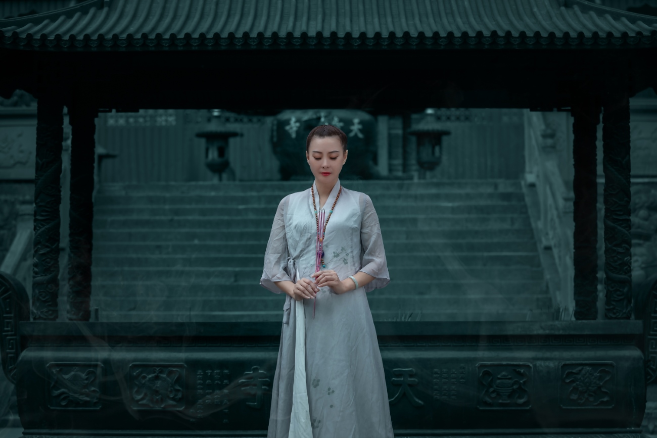 [YITUYU艺图语] 2021.07.30 问佛 莲 [40P/297MB]