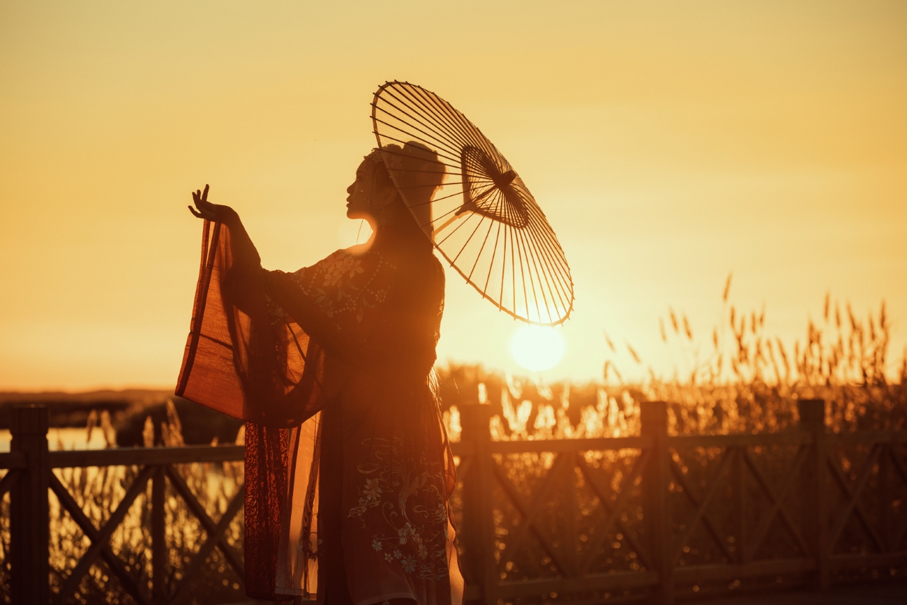 [YITUYU艺图语] 2021.08.17 西洲 碧山 [22P/366MB]