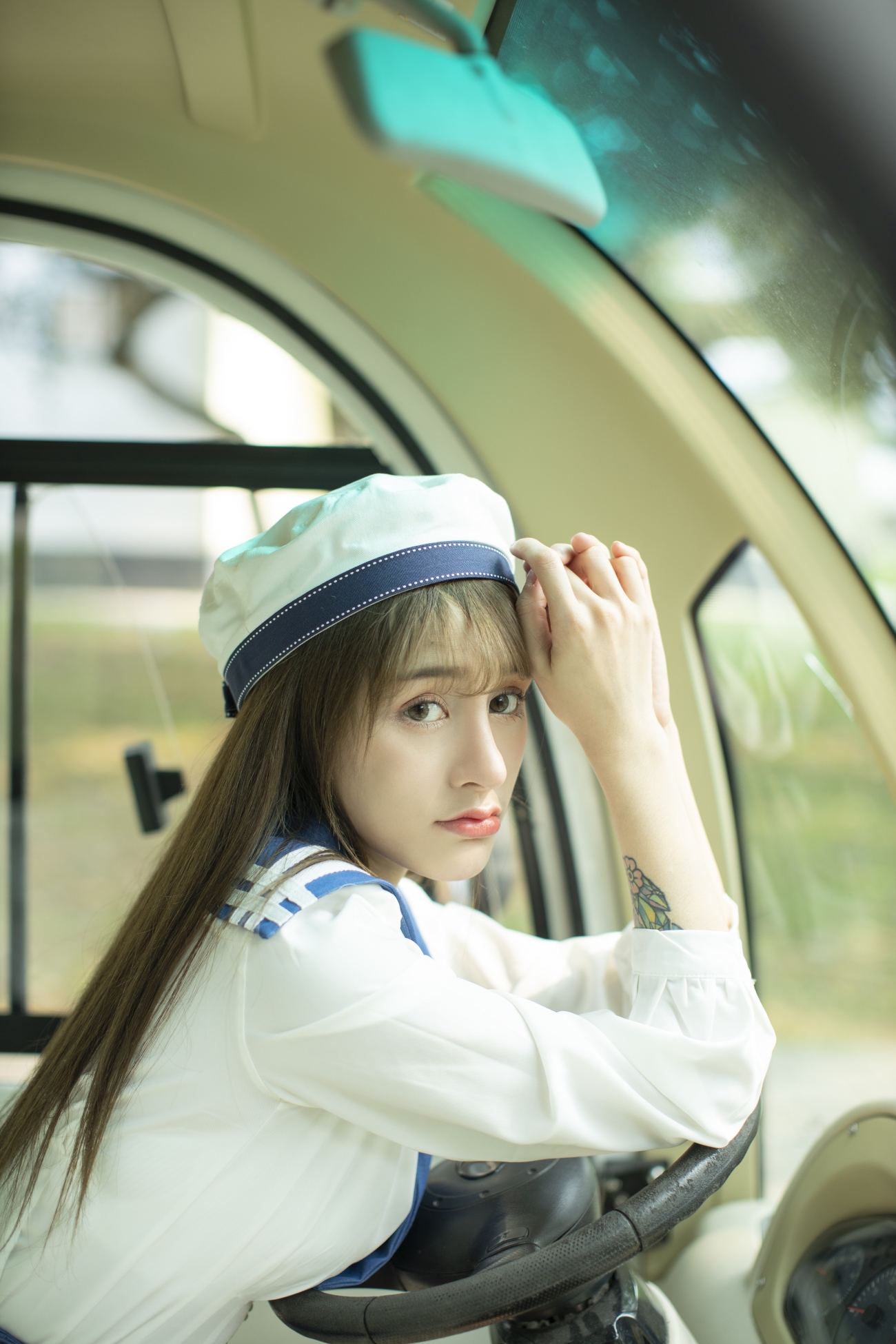 [YITUYU艺图语] 2021.08.12 夏天的味道 巧玲 [31P/358MB]