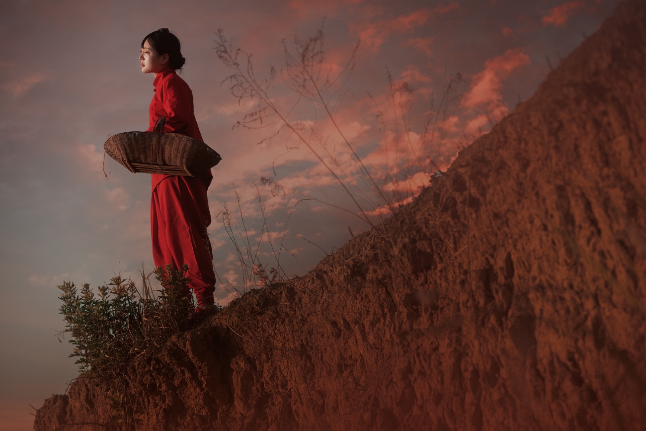 [YITUYU艺图语] 2021.06.21 红高粱・山那边 海燕 [31P/326MB]