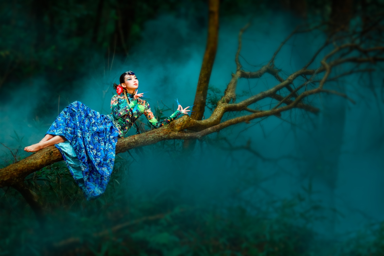 [YITUYU艺图语] 2021.08.18 孔雀林 青萧 [32P/314MB]