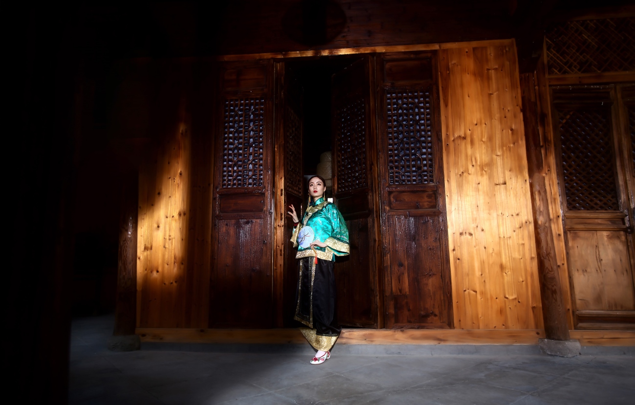 [YITUYU艺图语] 2021.08.14 往事如烟 小文 [33P/115MB]